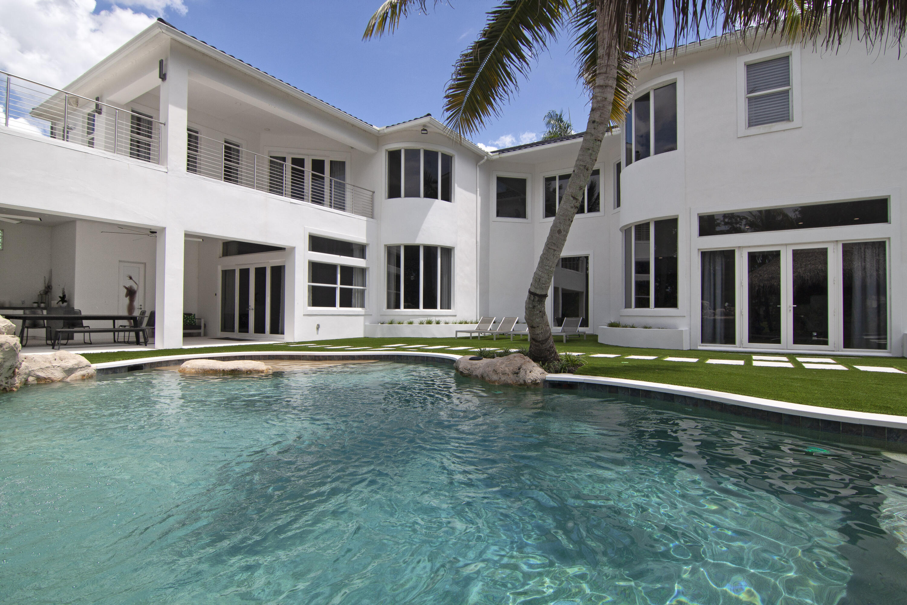 main property photo 66