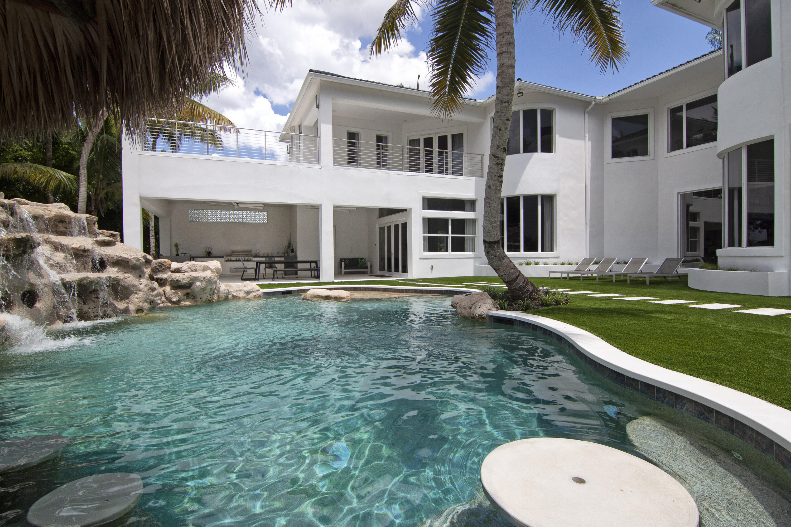 main property photo 67