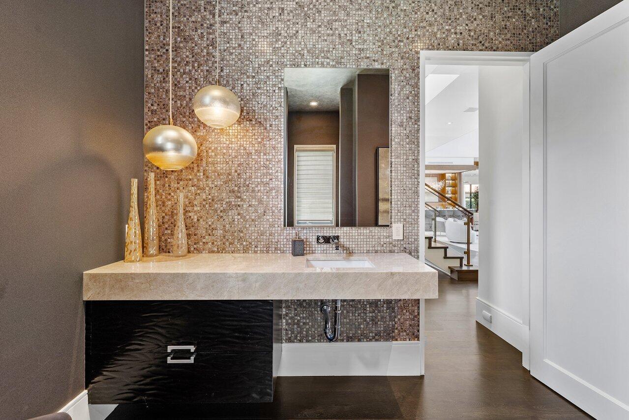 main property photo 62