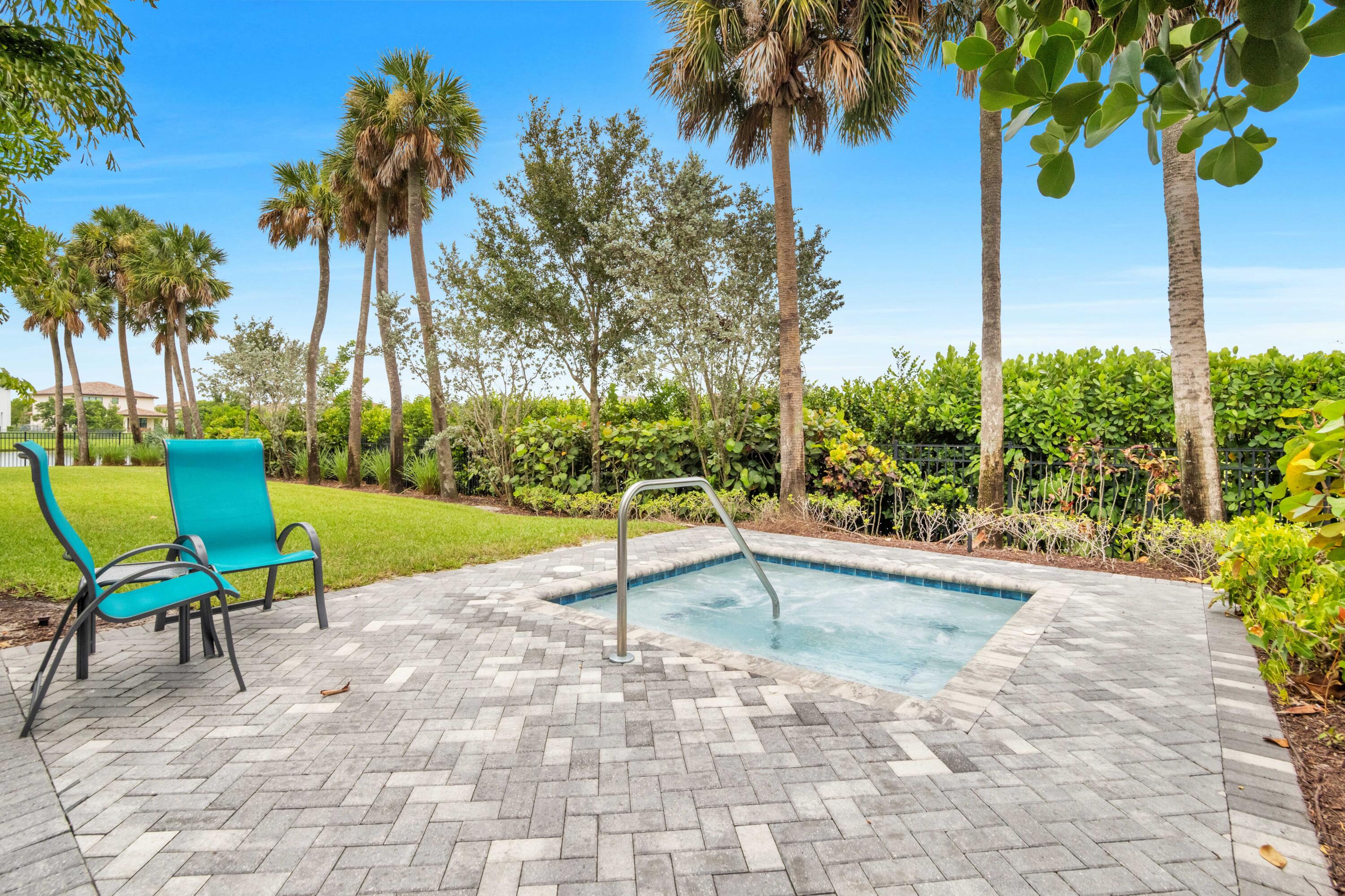 main property photo 22