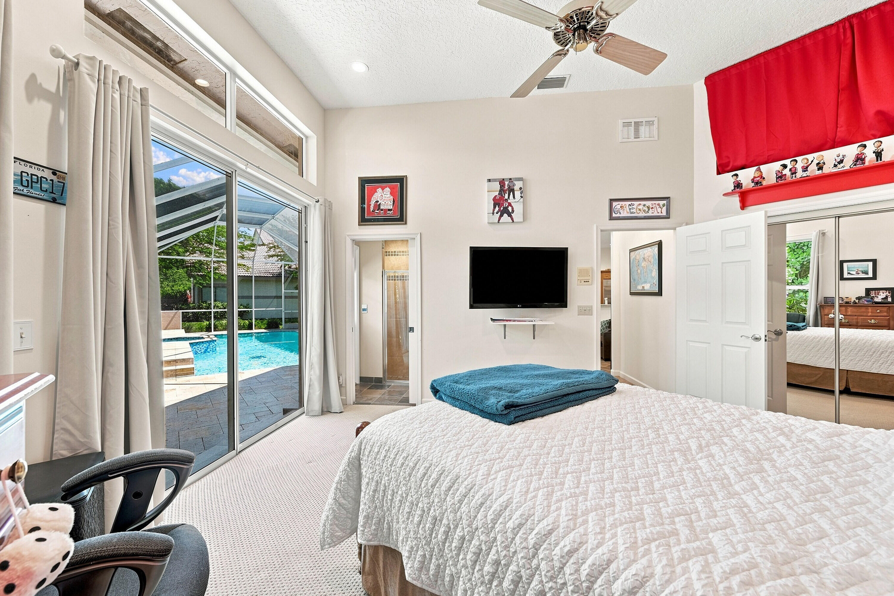 main property photo 53