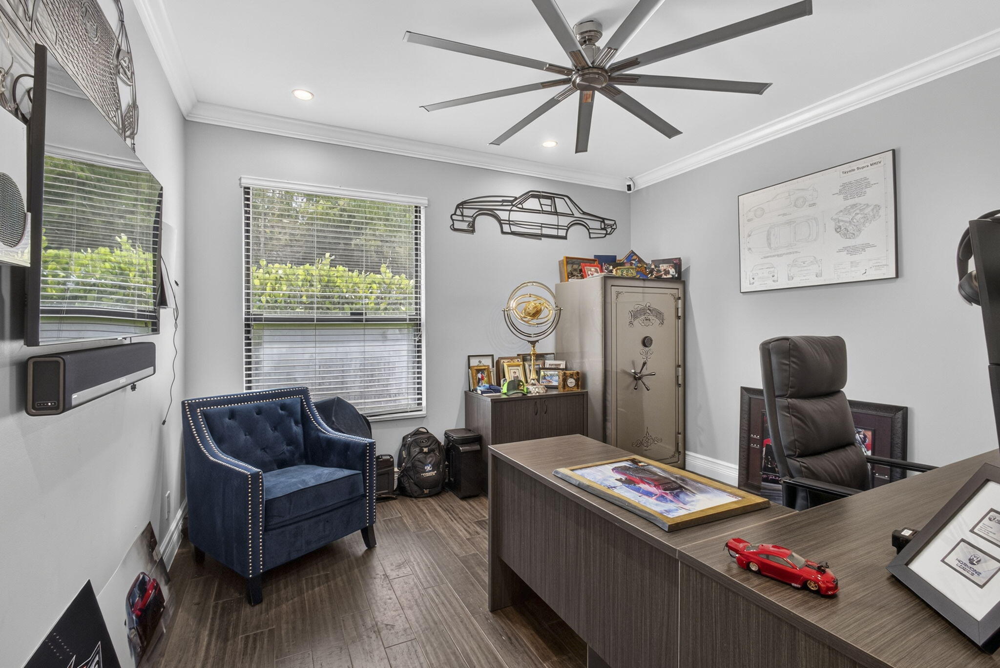 main property photo 51