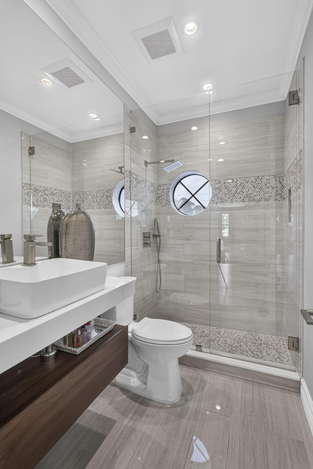 main property photo 65