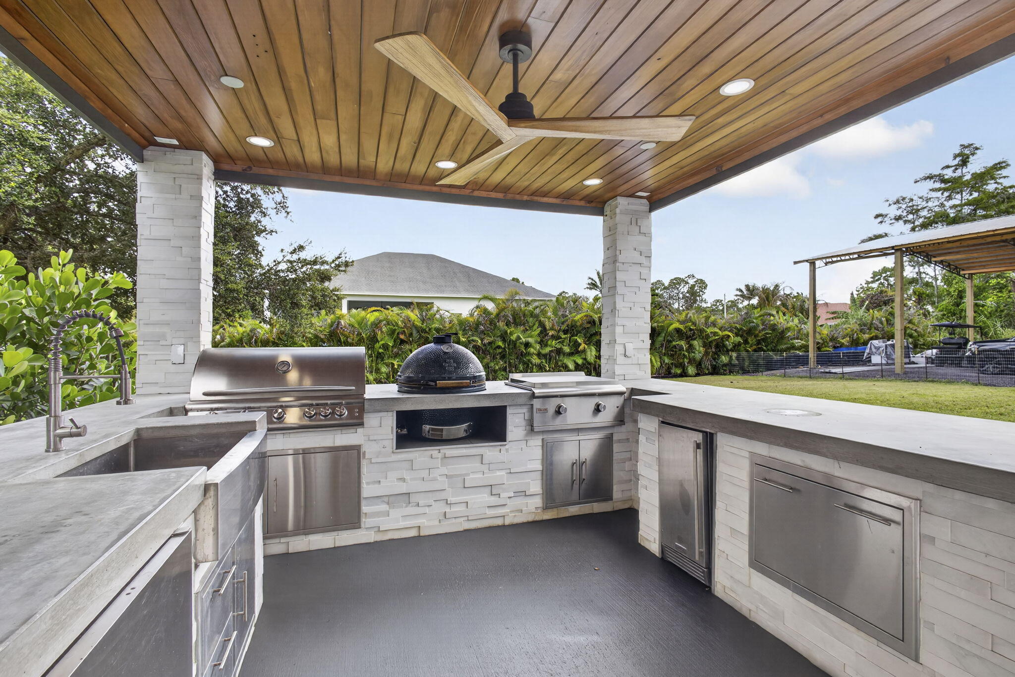 main property photo 67