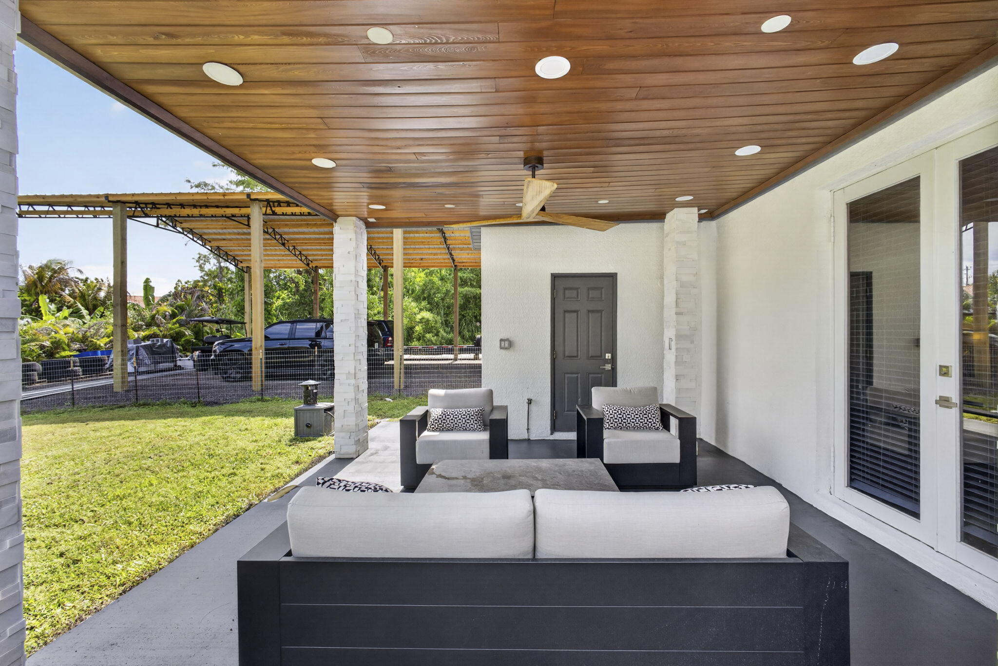 main property photo 72