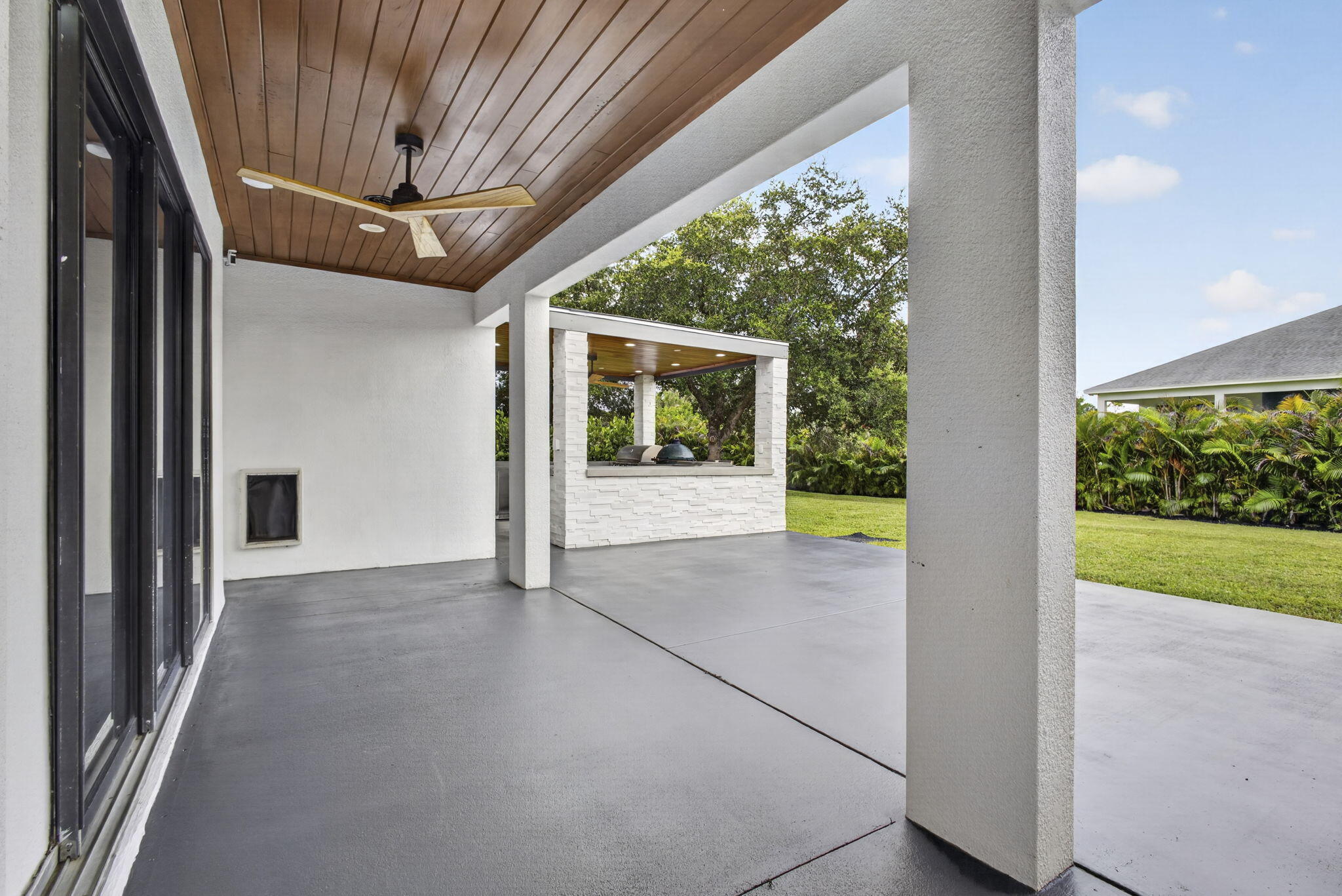 main property photo 92