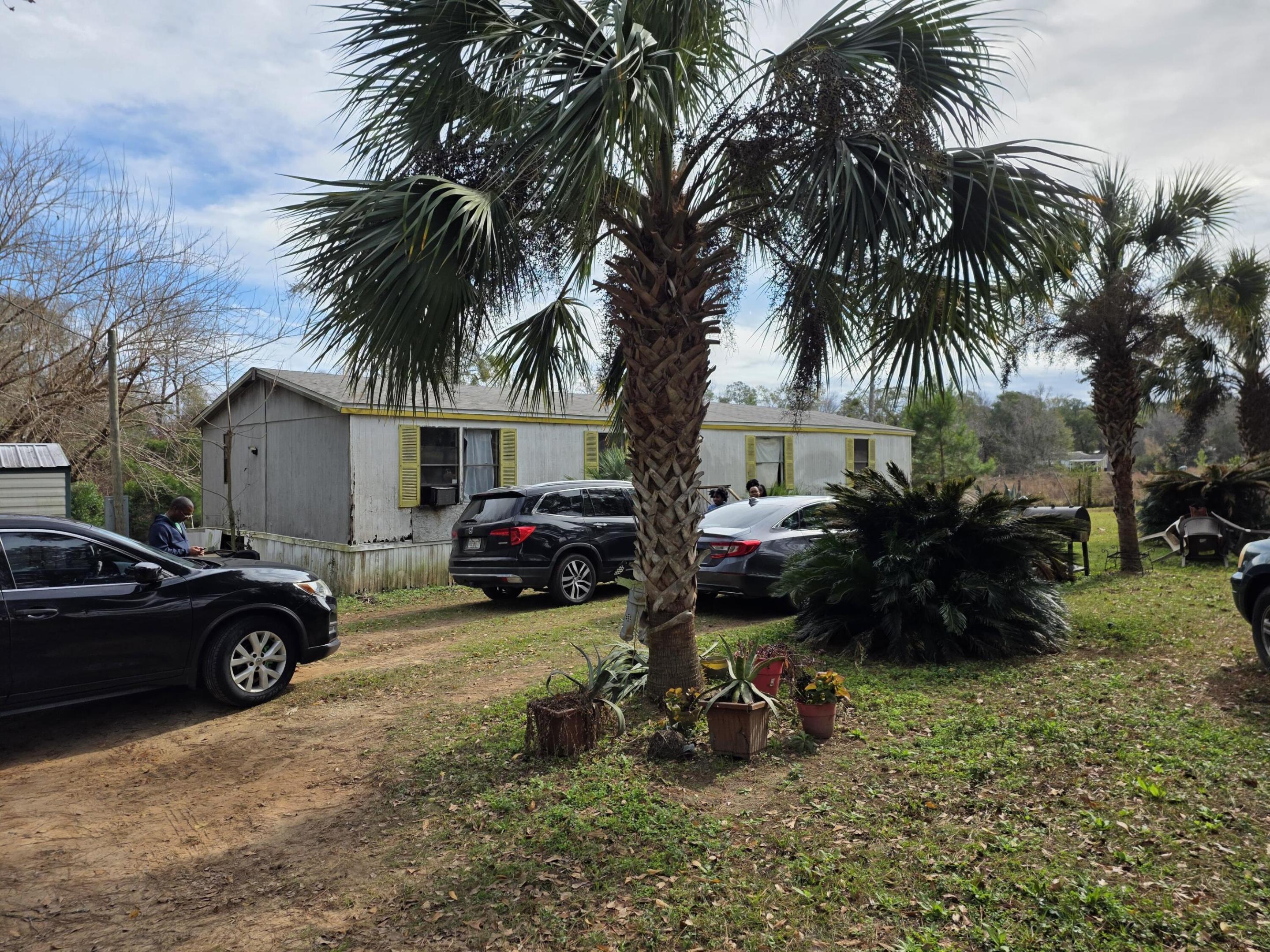 main property photo 0