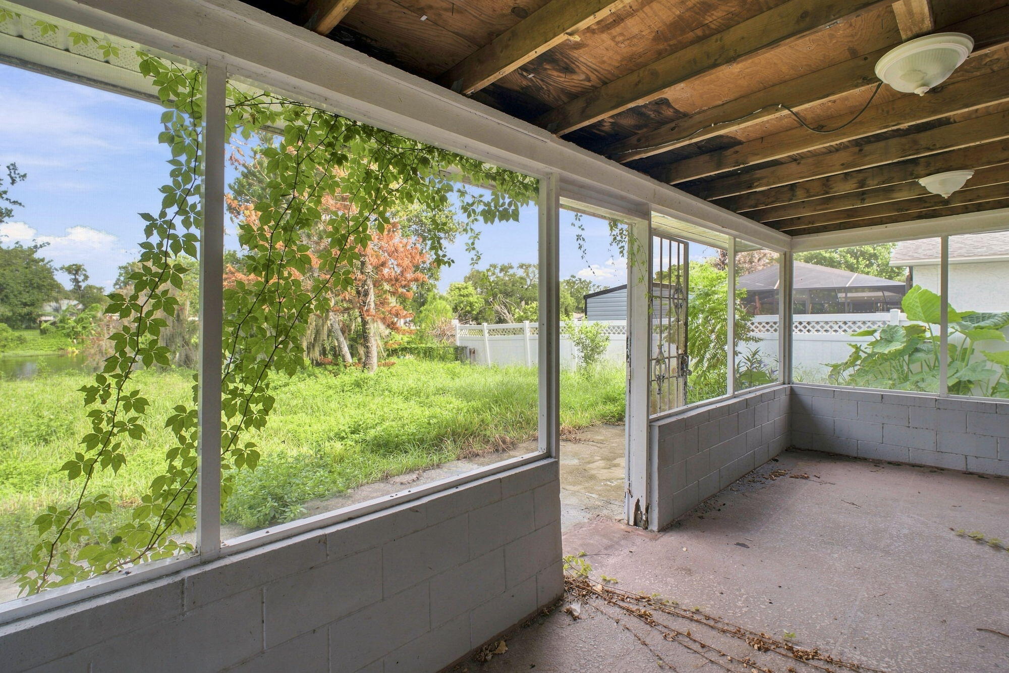 main property photo 60