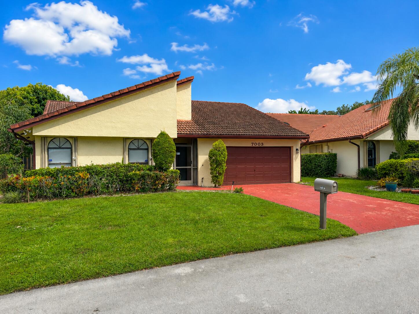 main property photo 51