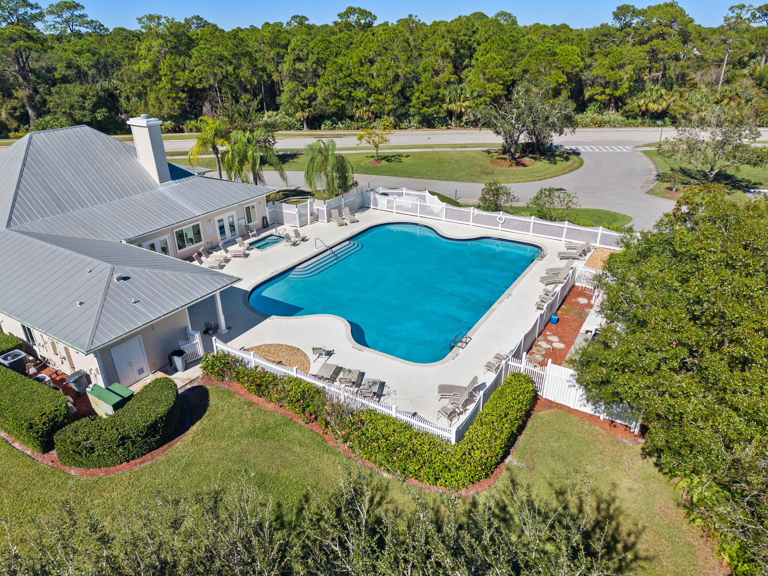 main property photo 56