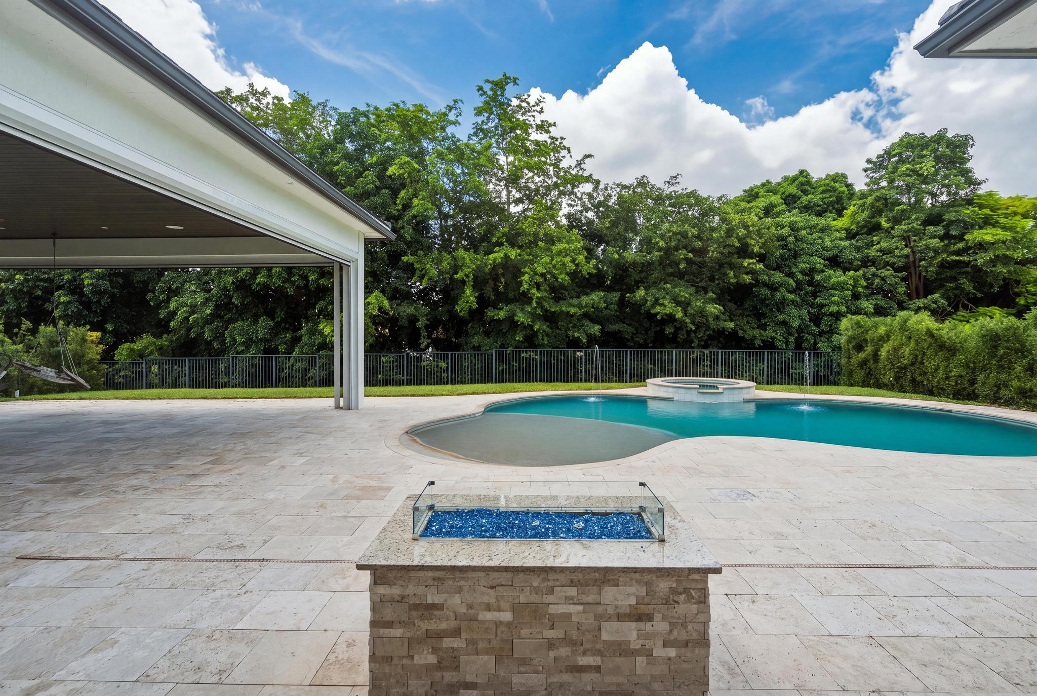 main property photo 61