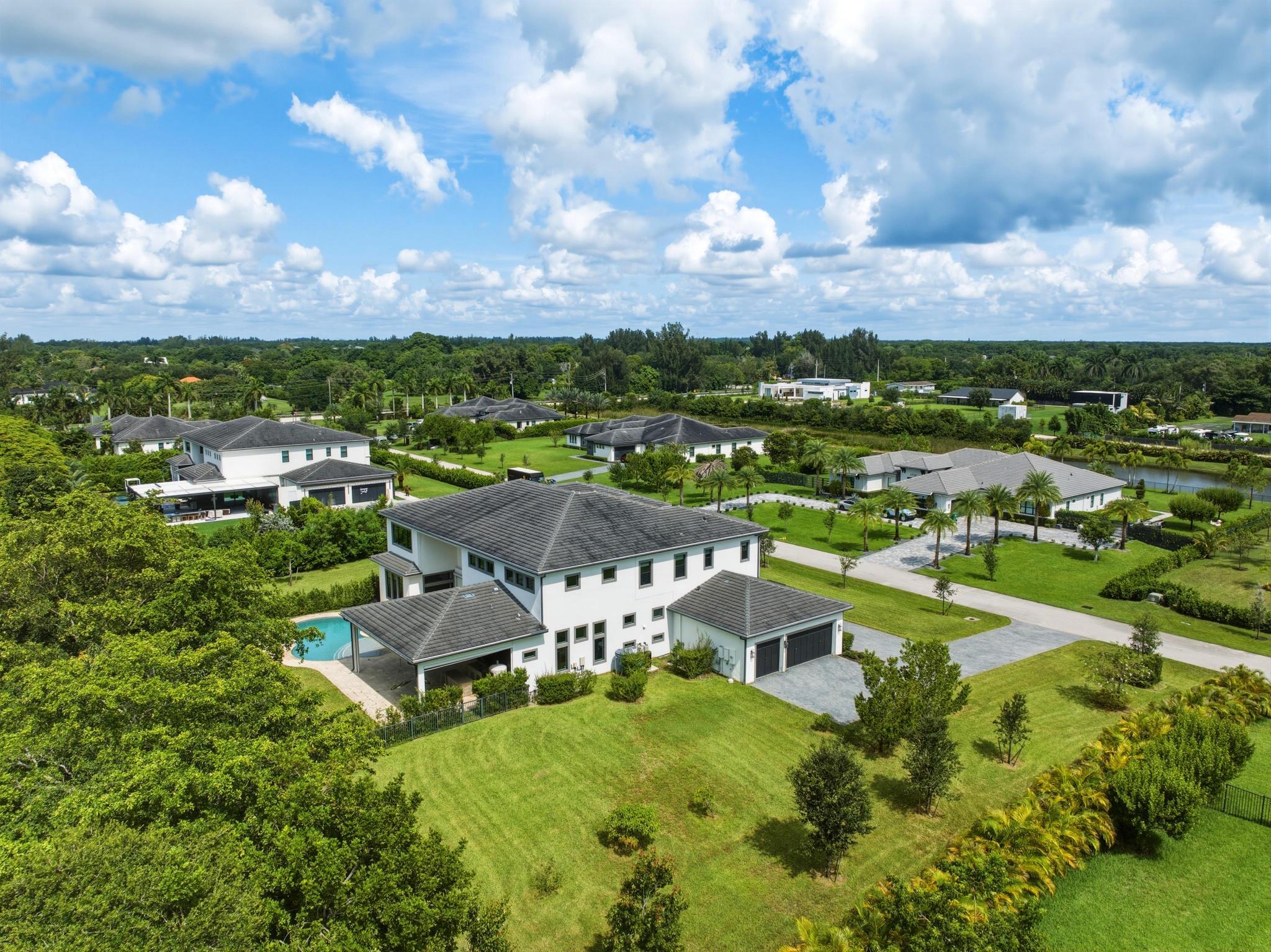 main property photo 67