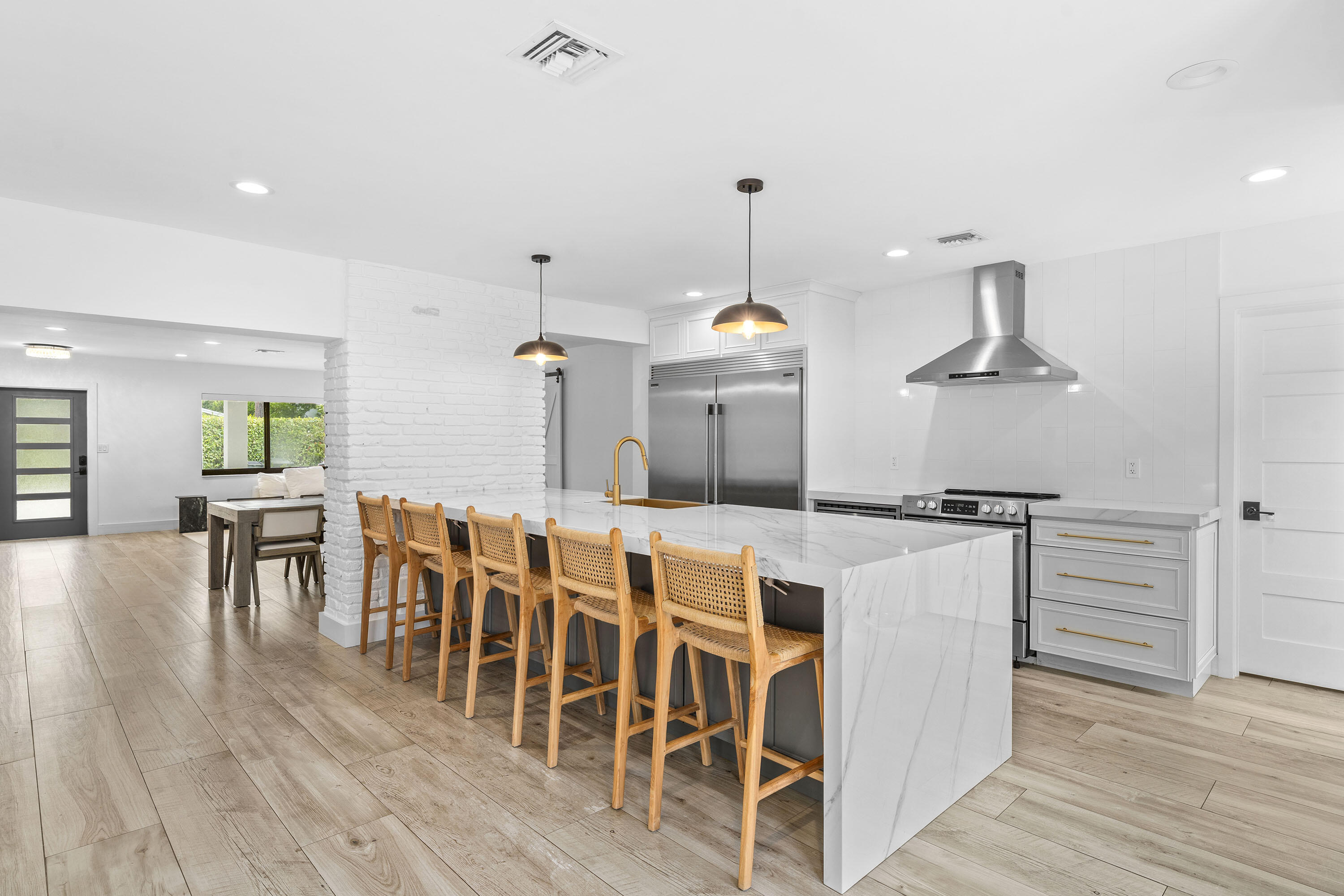 property viewer photo 17