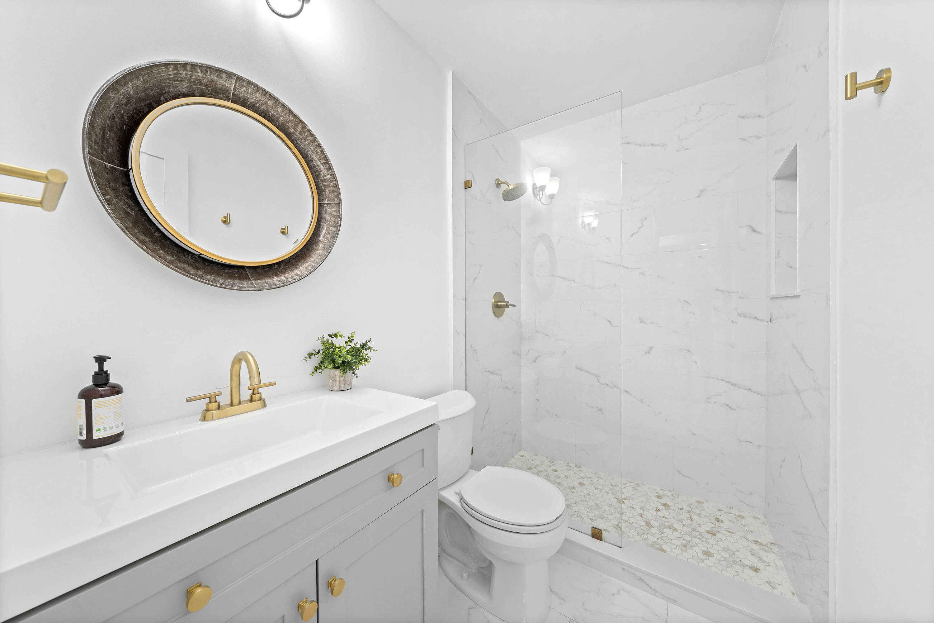 property viewer photo 29