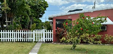image of property with 1 Bed | 1 Bath | 611 Sqft