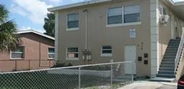 image of property with 3 Bed | 2 Bath | 1,200 Sqft