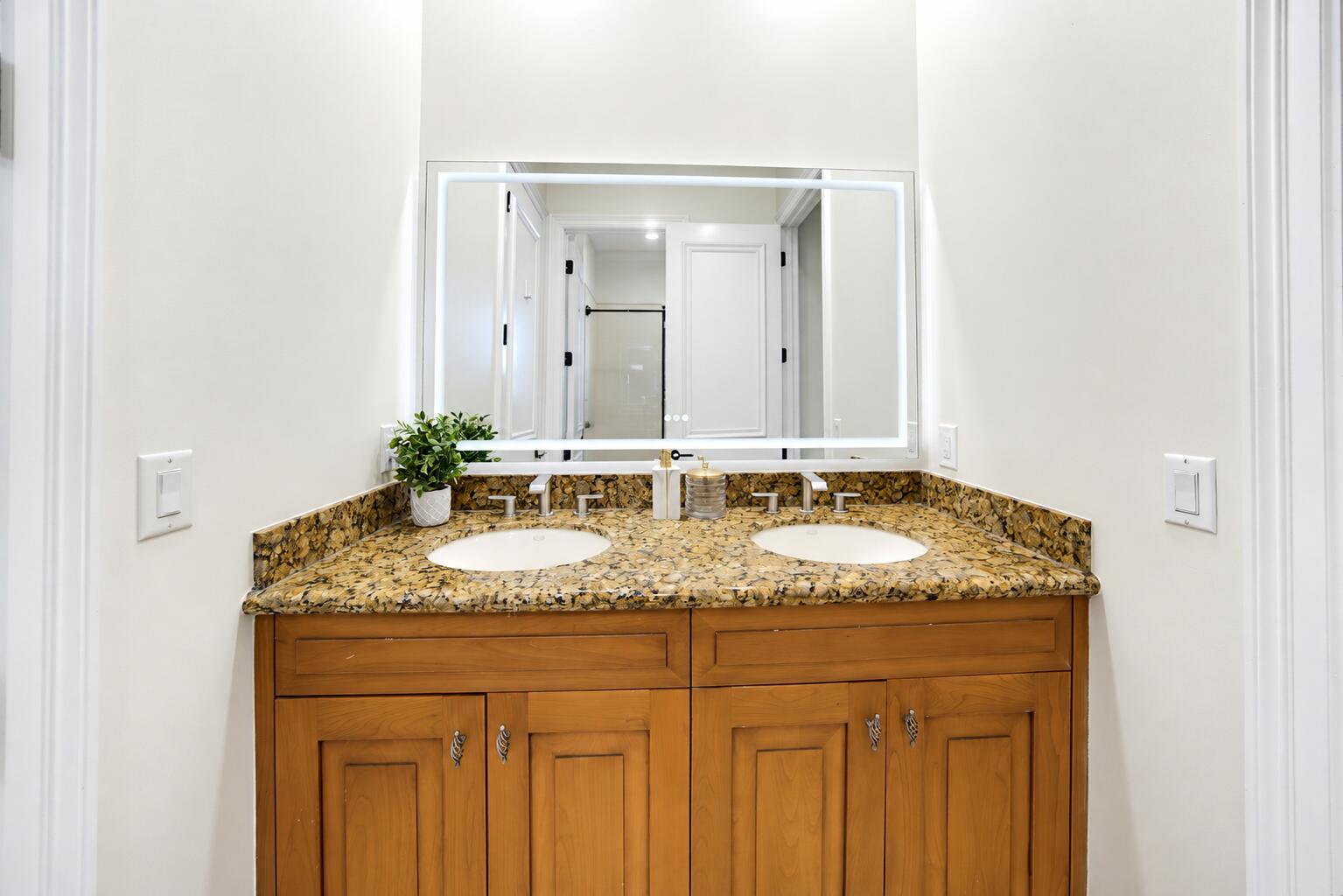main property photo 64