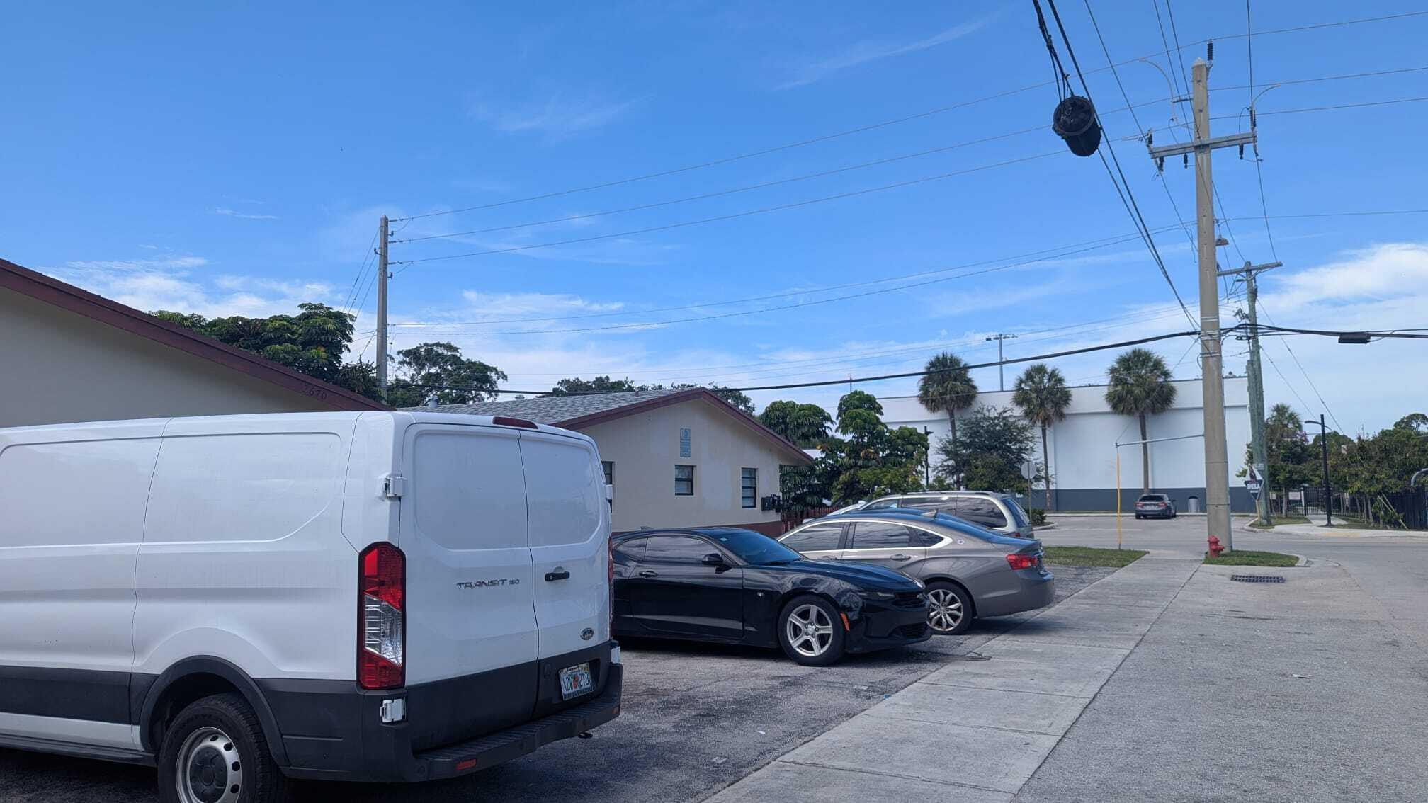 main property photo 8