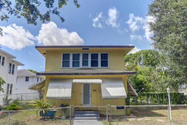 main property photo 27