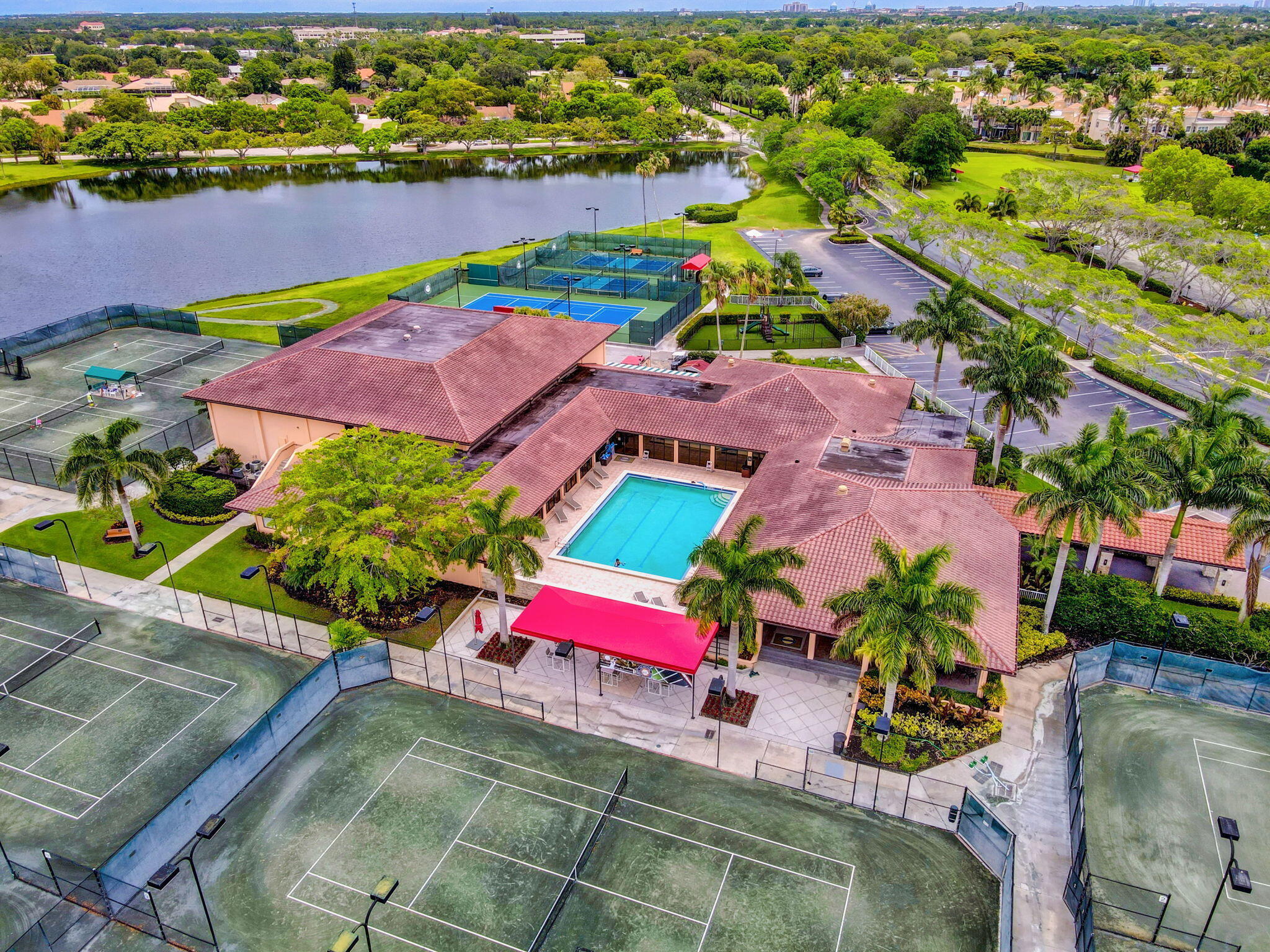 main property photo 63