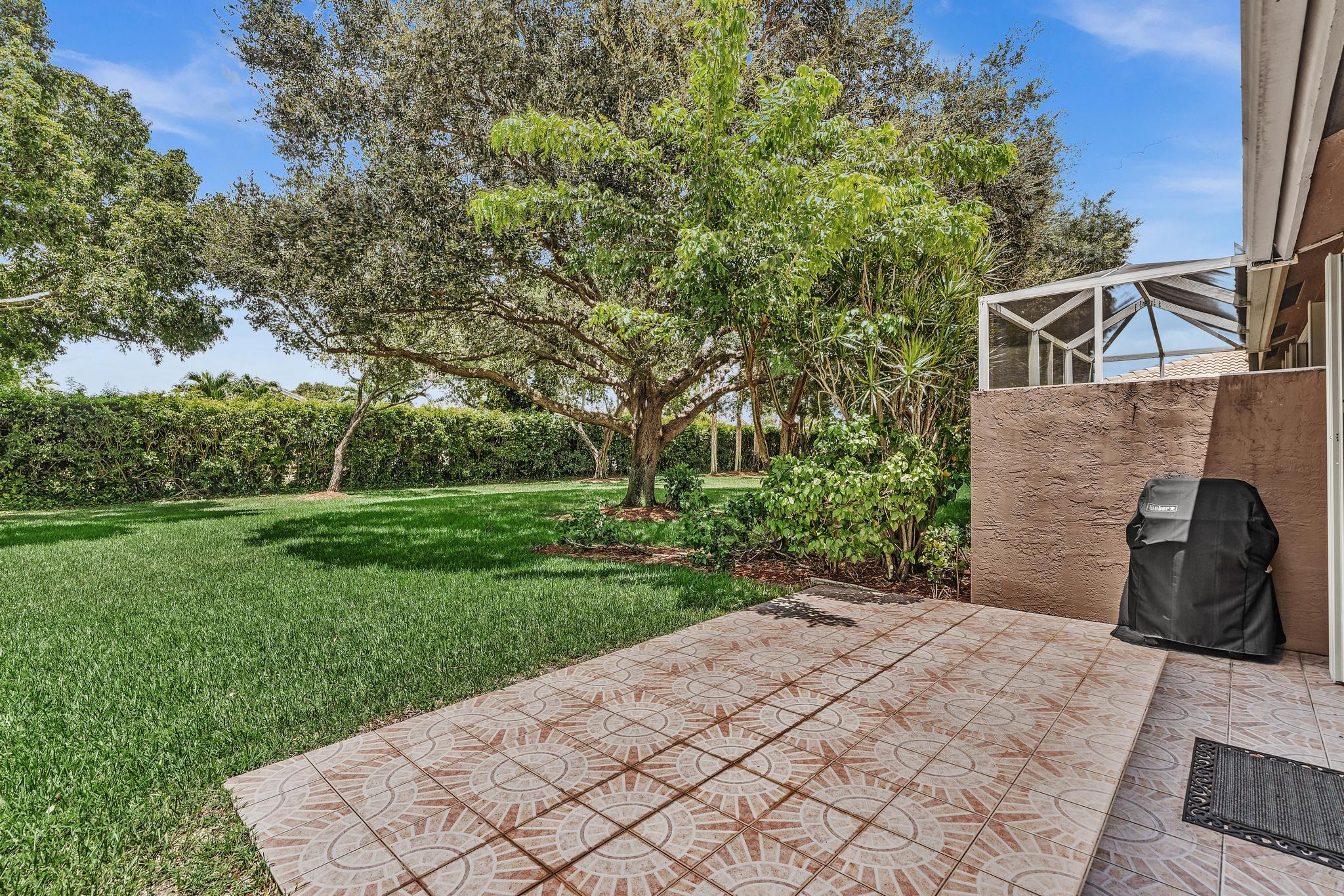 main property photo 50