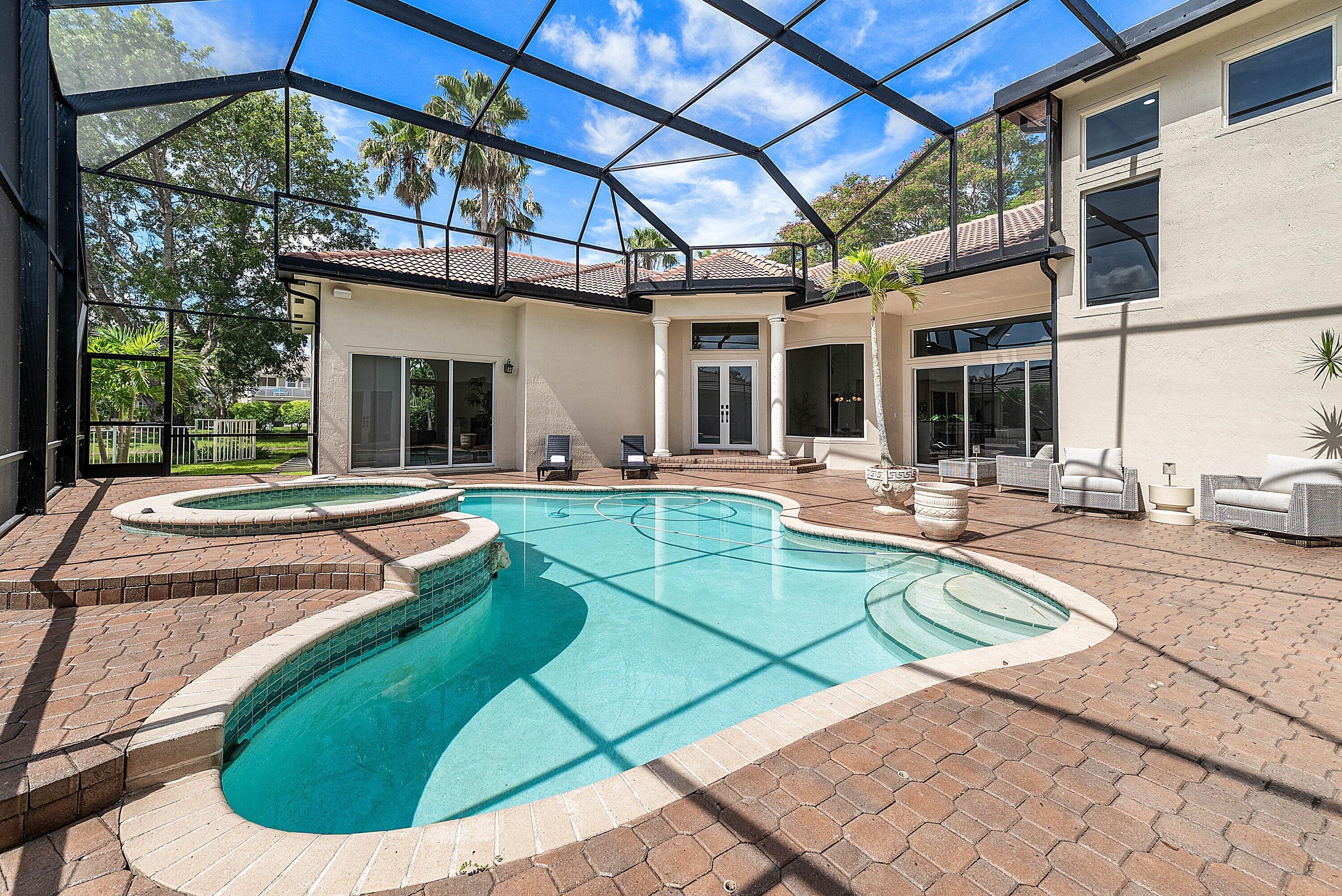 main property photo 18