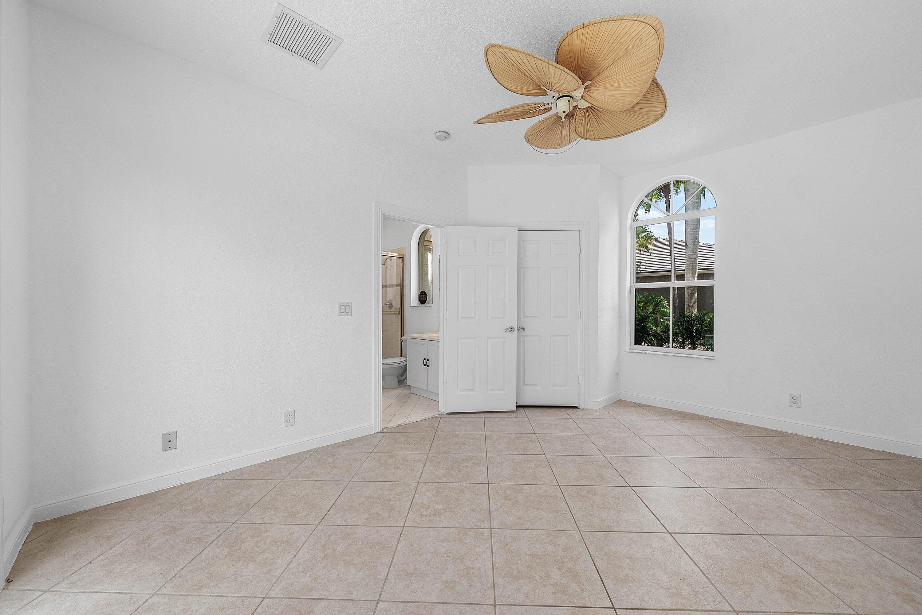 main property photo 70