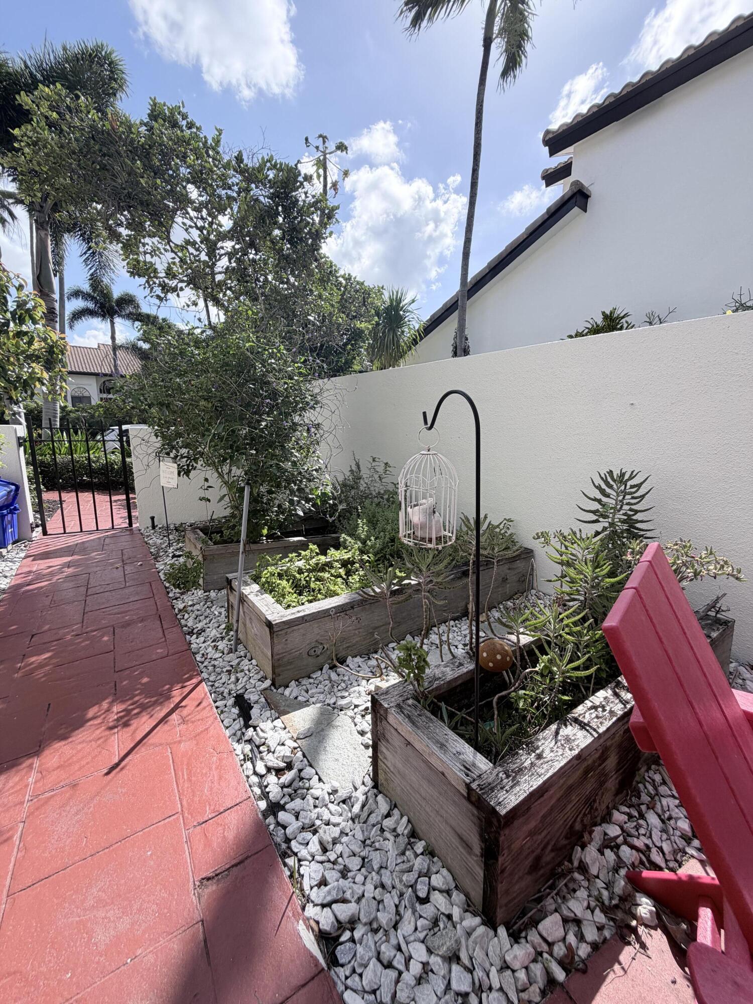 main property photo 129