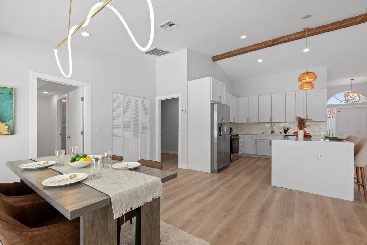 property viewer photo 11