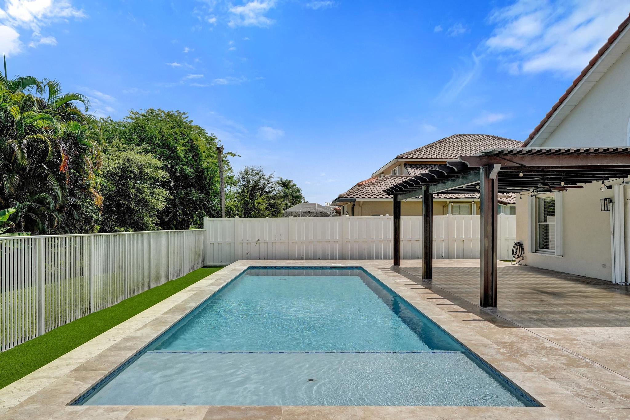 main property photo 46