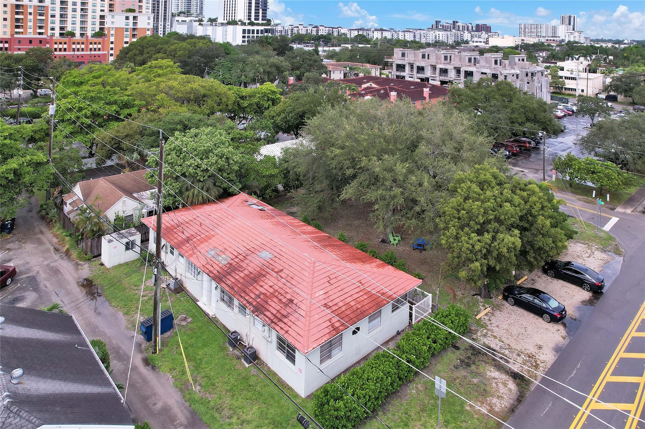 main property photo 12
