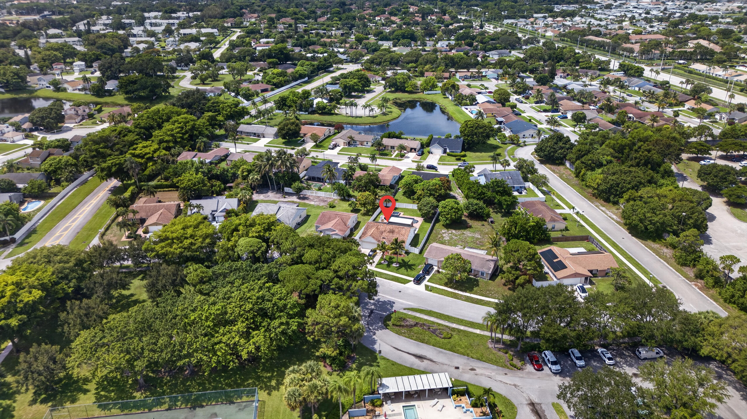 main property photo 11