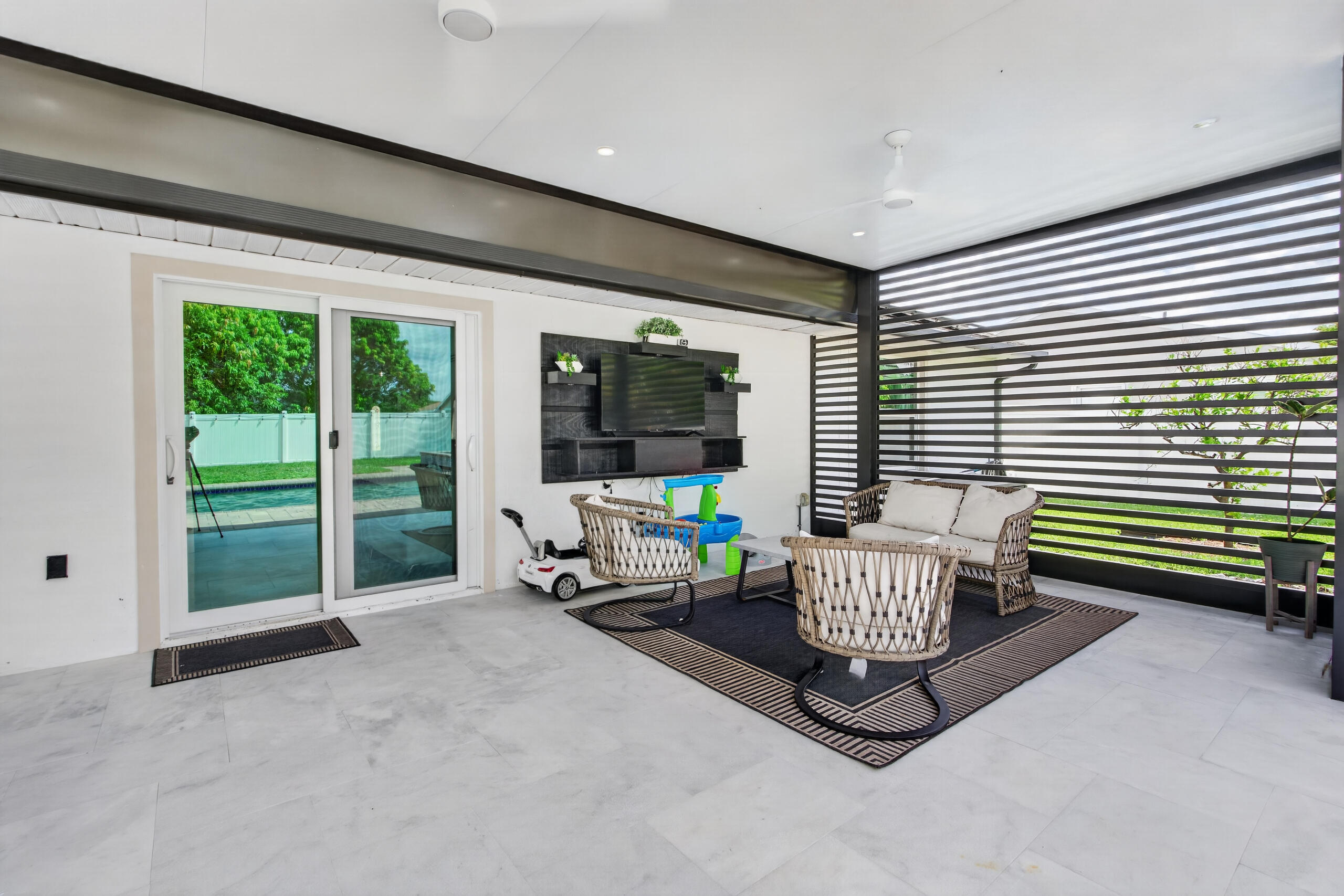 main property photo 62