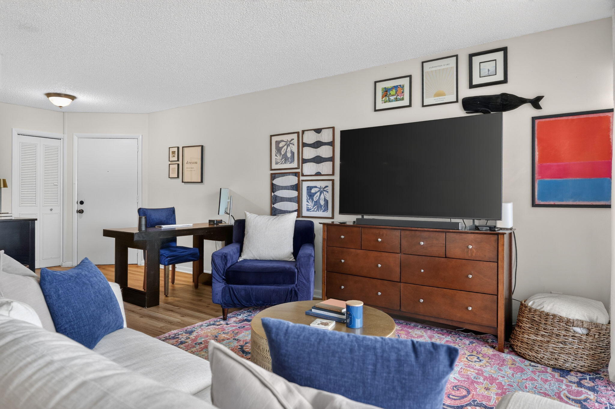 property viewer photo 12