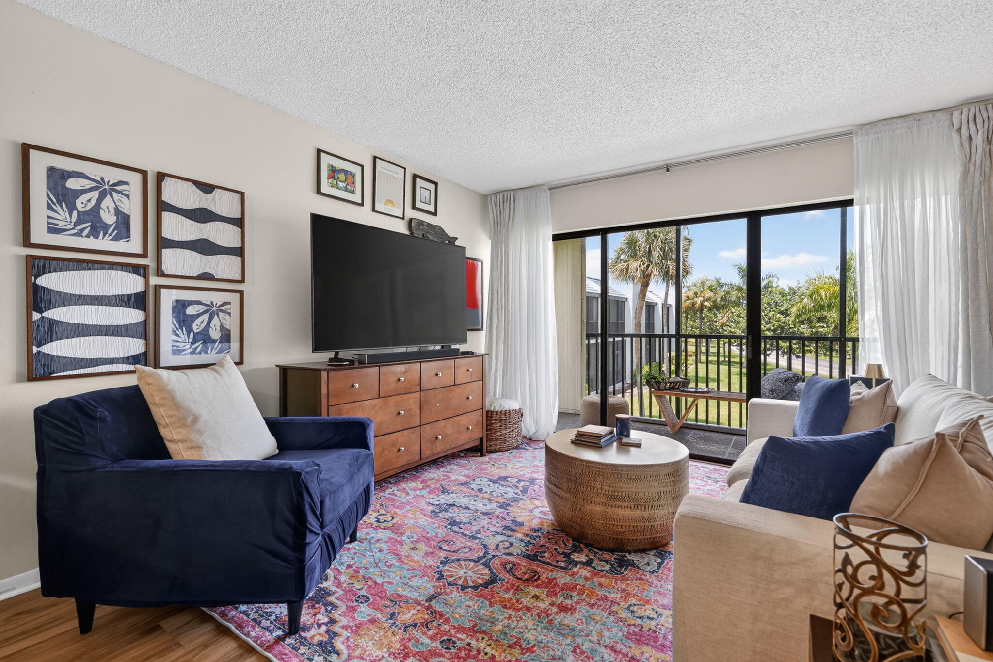 property viewer photo 5