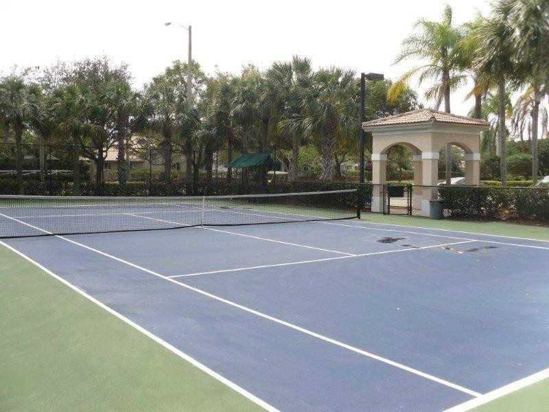 main property photo 13