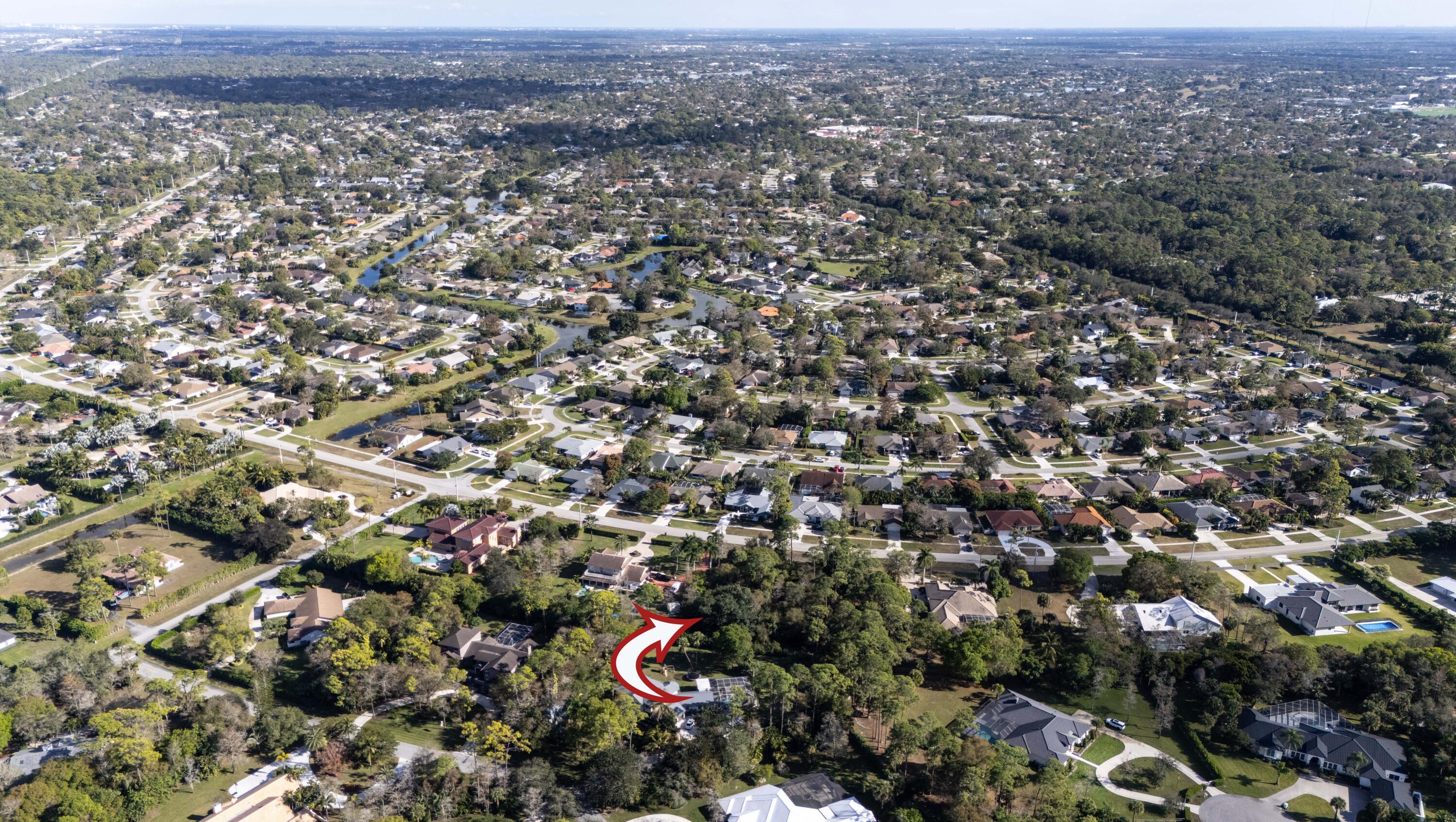 main property photo 11