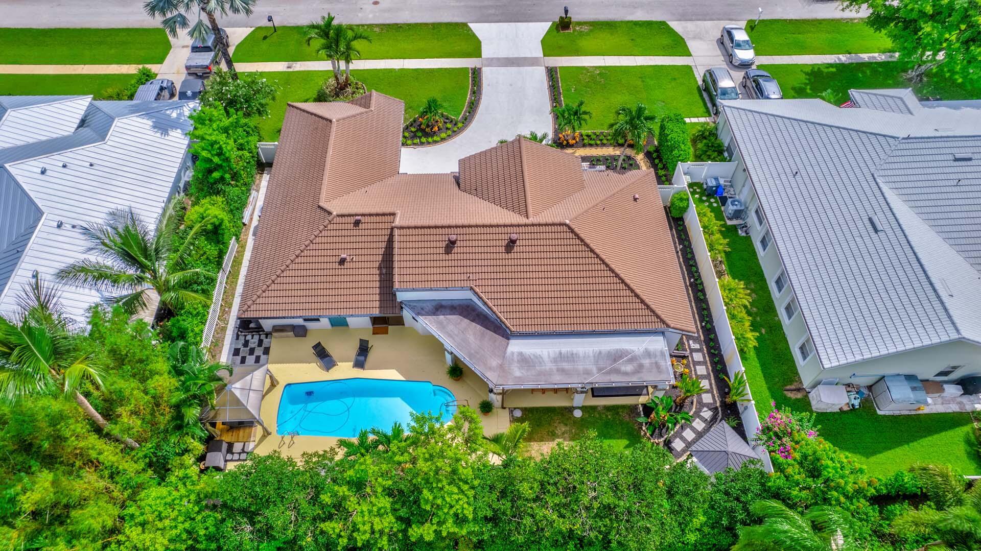 main property photo 53