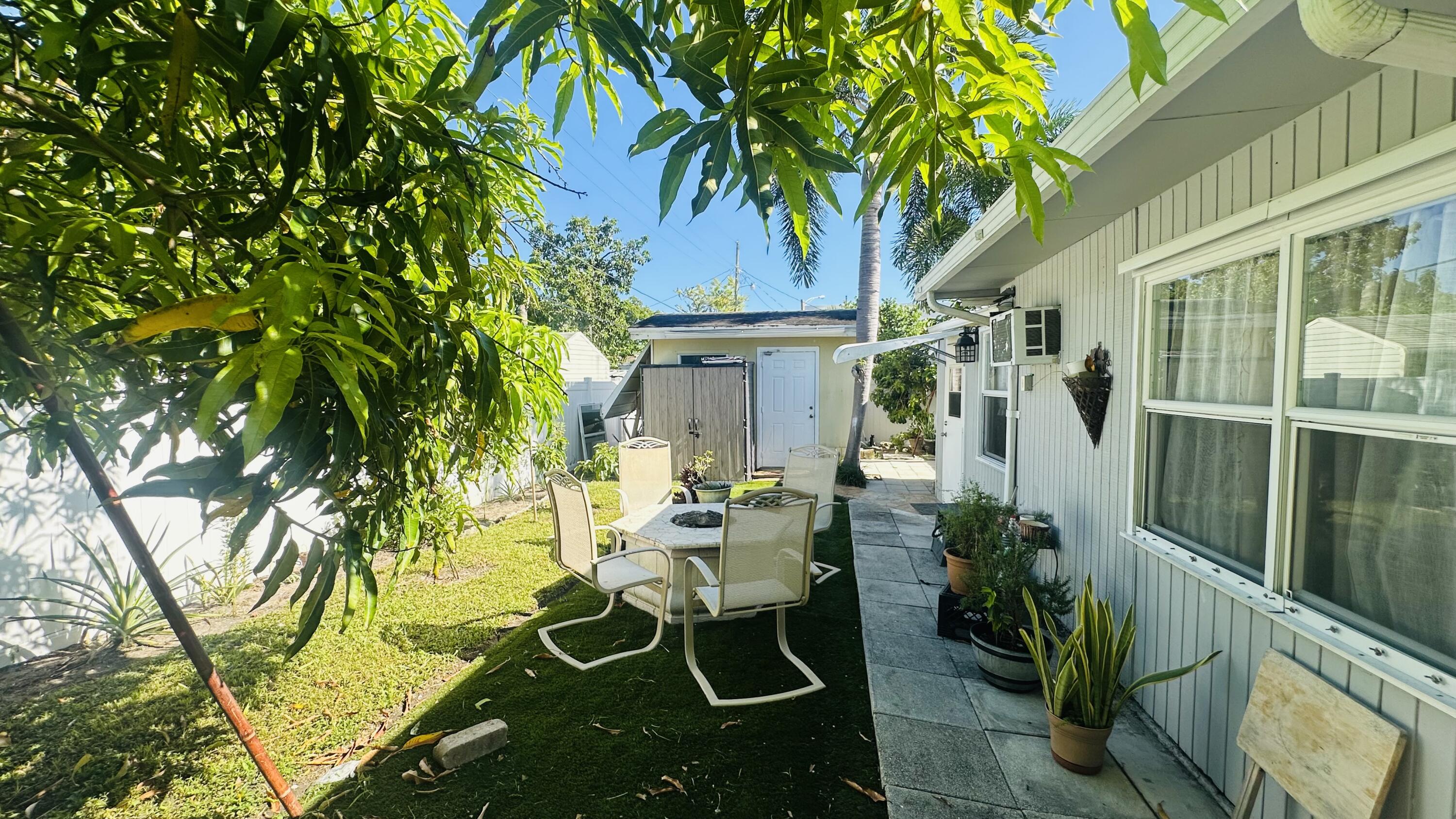 main property photo 33
