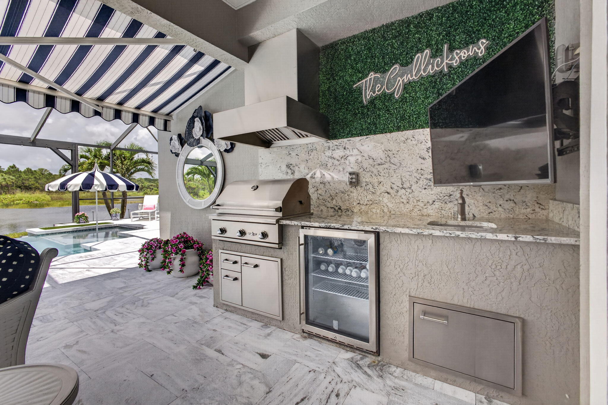 main property photo 67