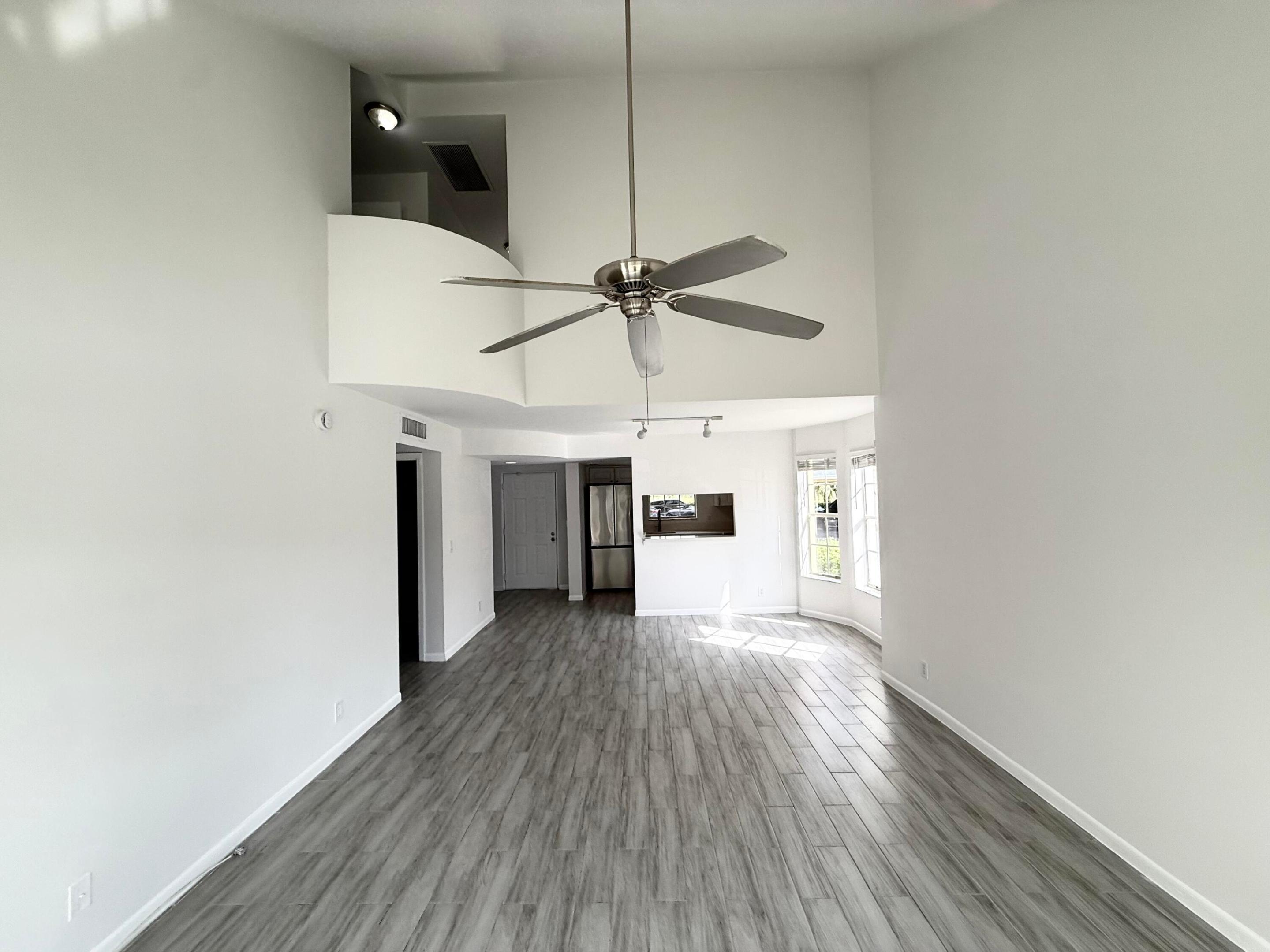 property viewer photo 10