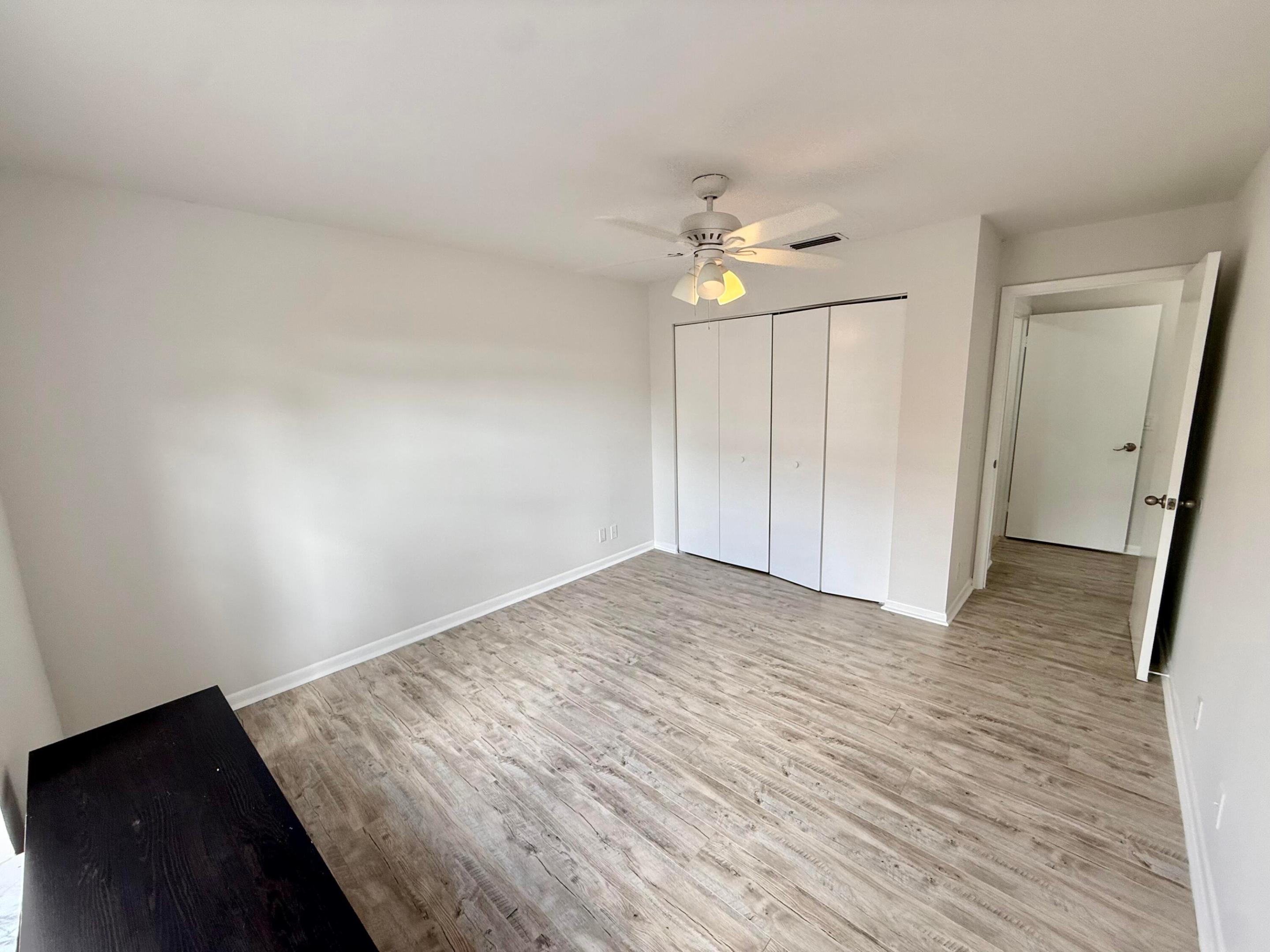 property viewer photo 29