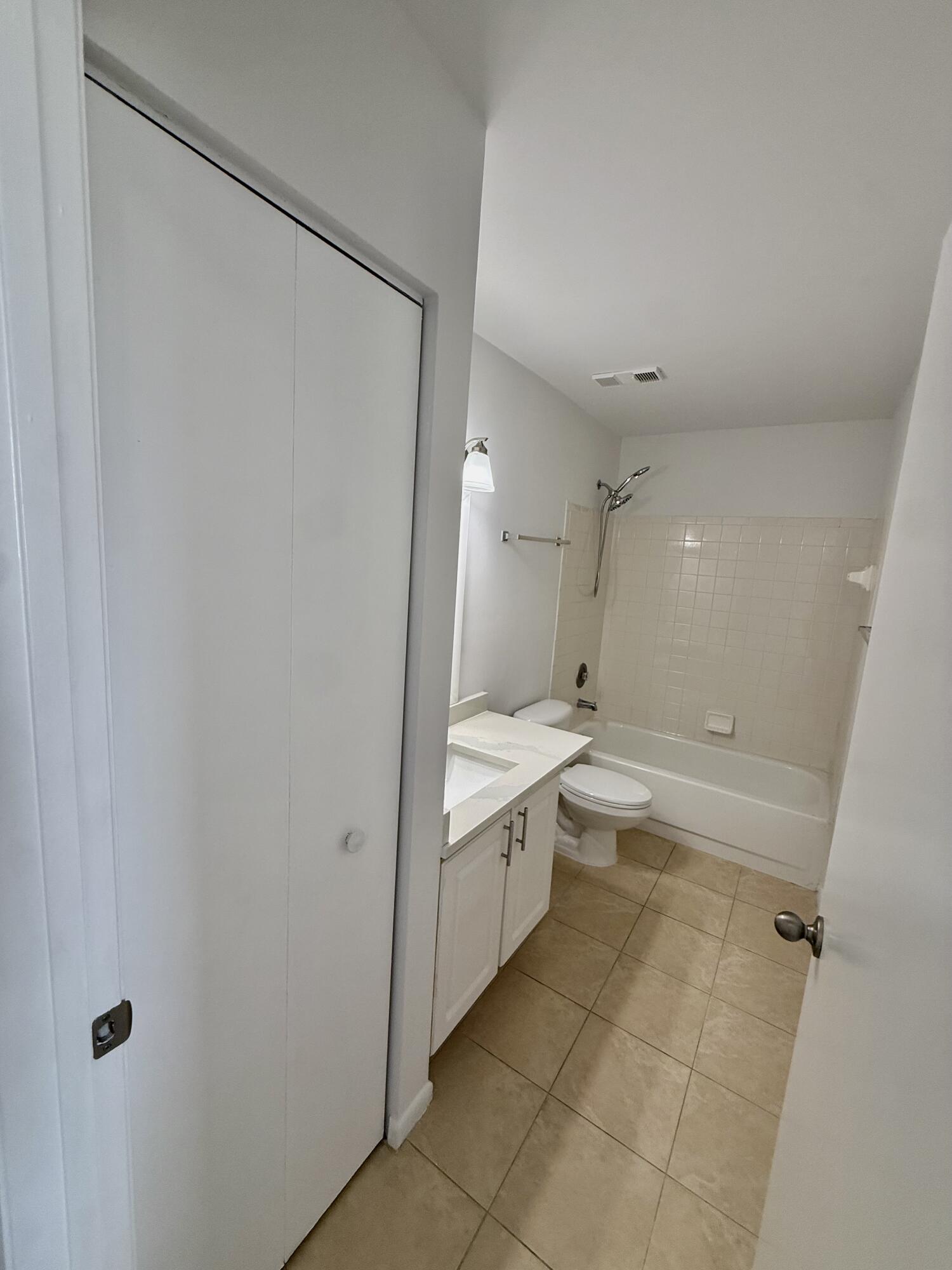 property viewer photo 34