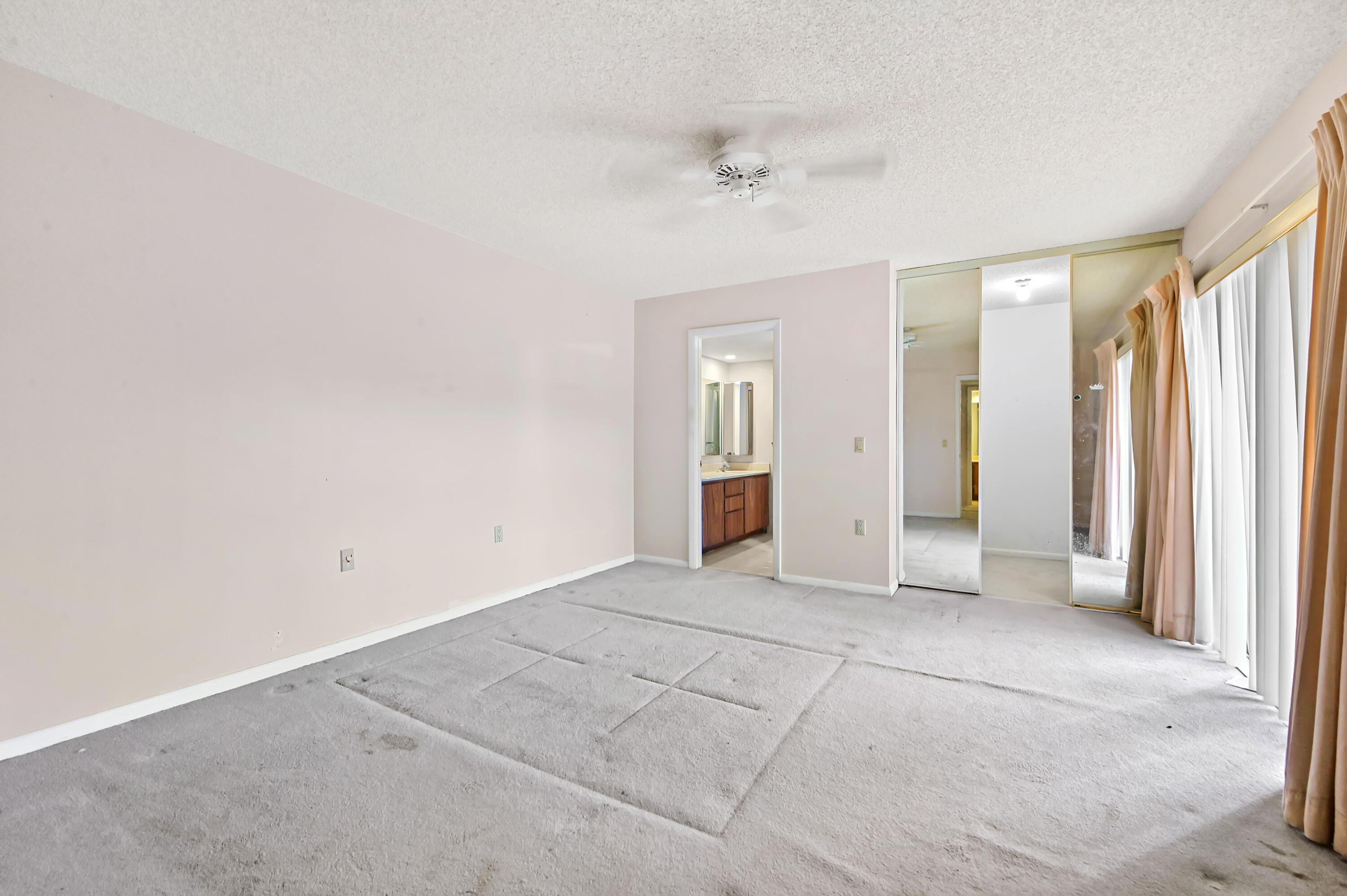 property viewer photo 14