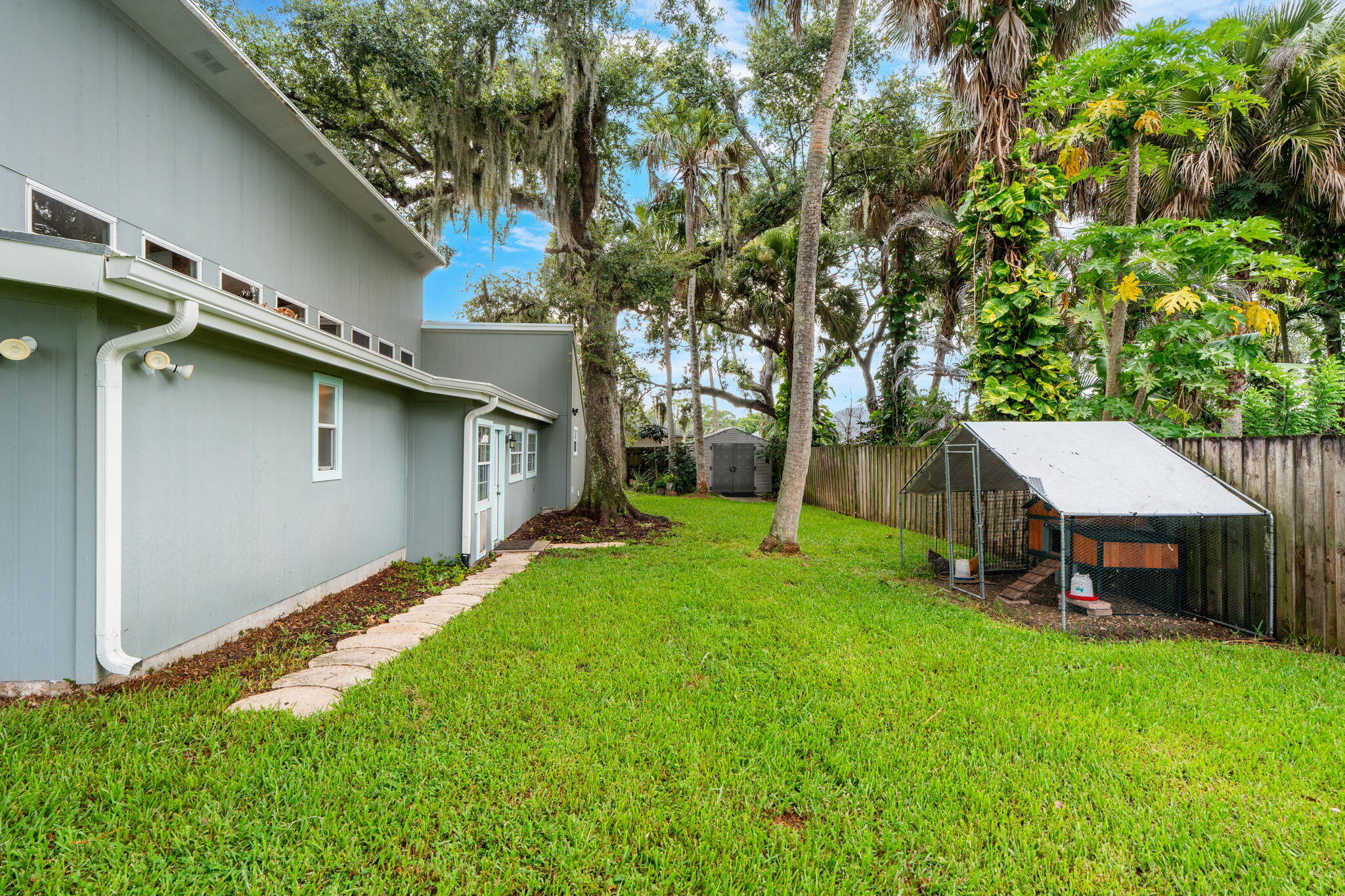 main property photo 42