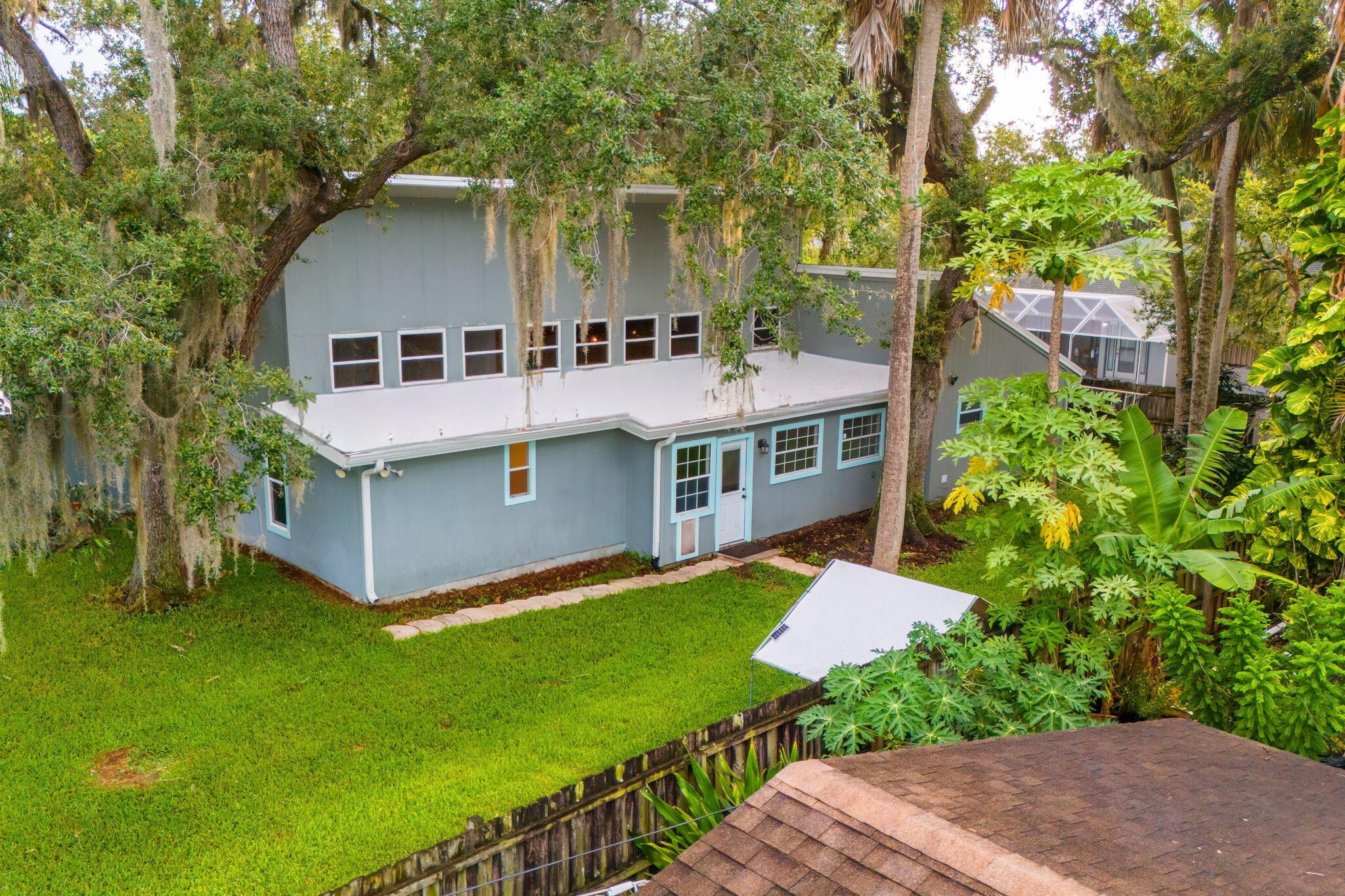 main property photo 43