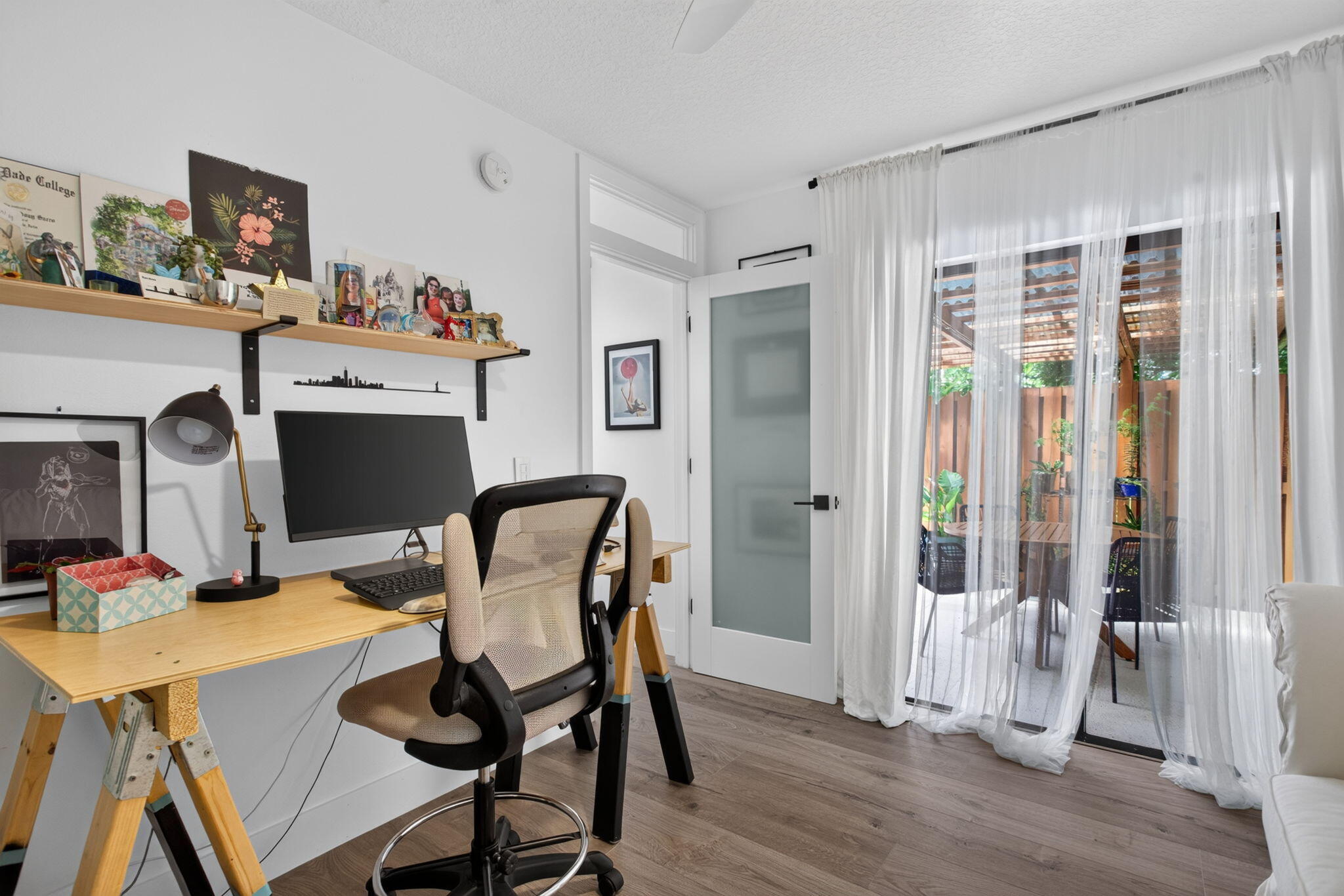 property viewer photo 13