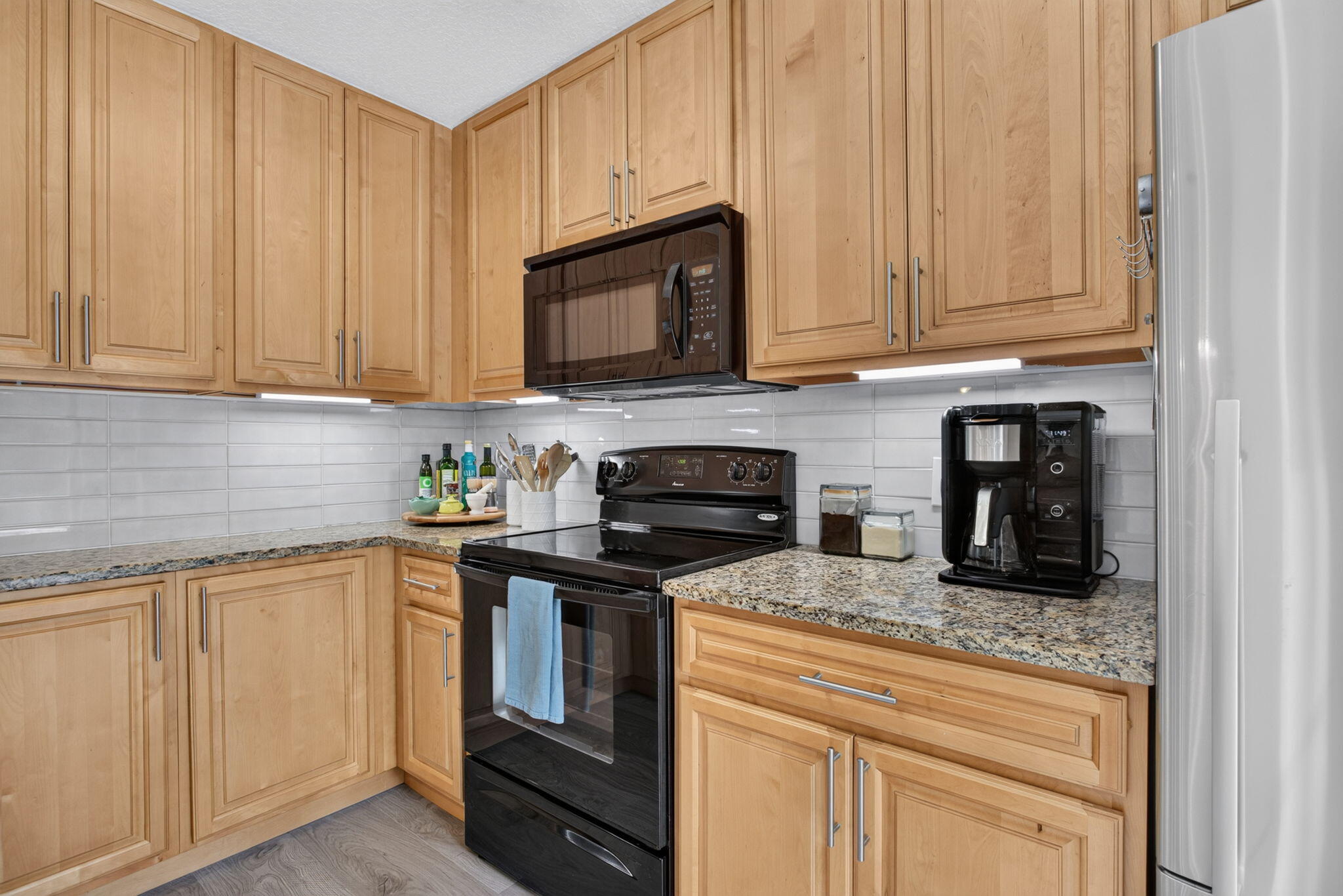 property viewer photo 5