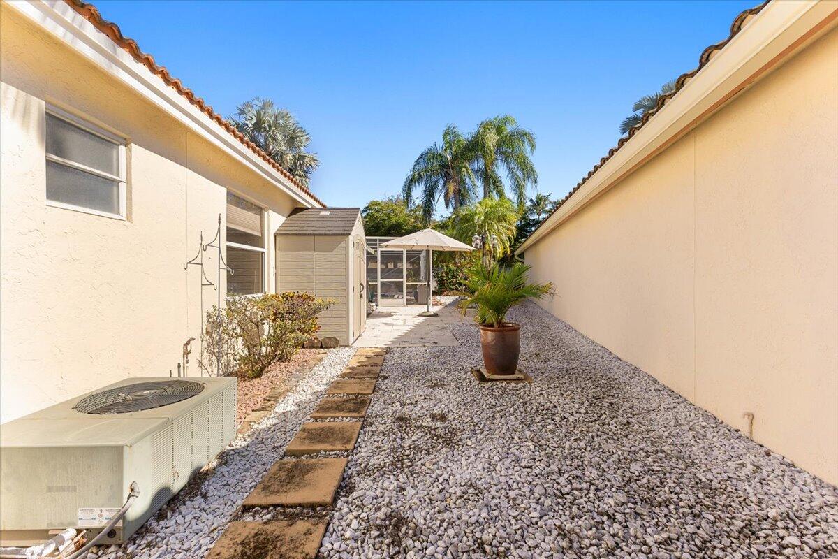 main property photo 74