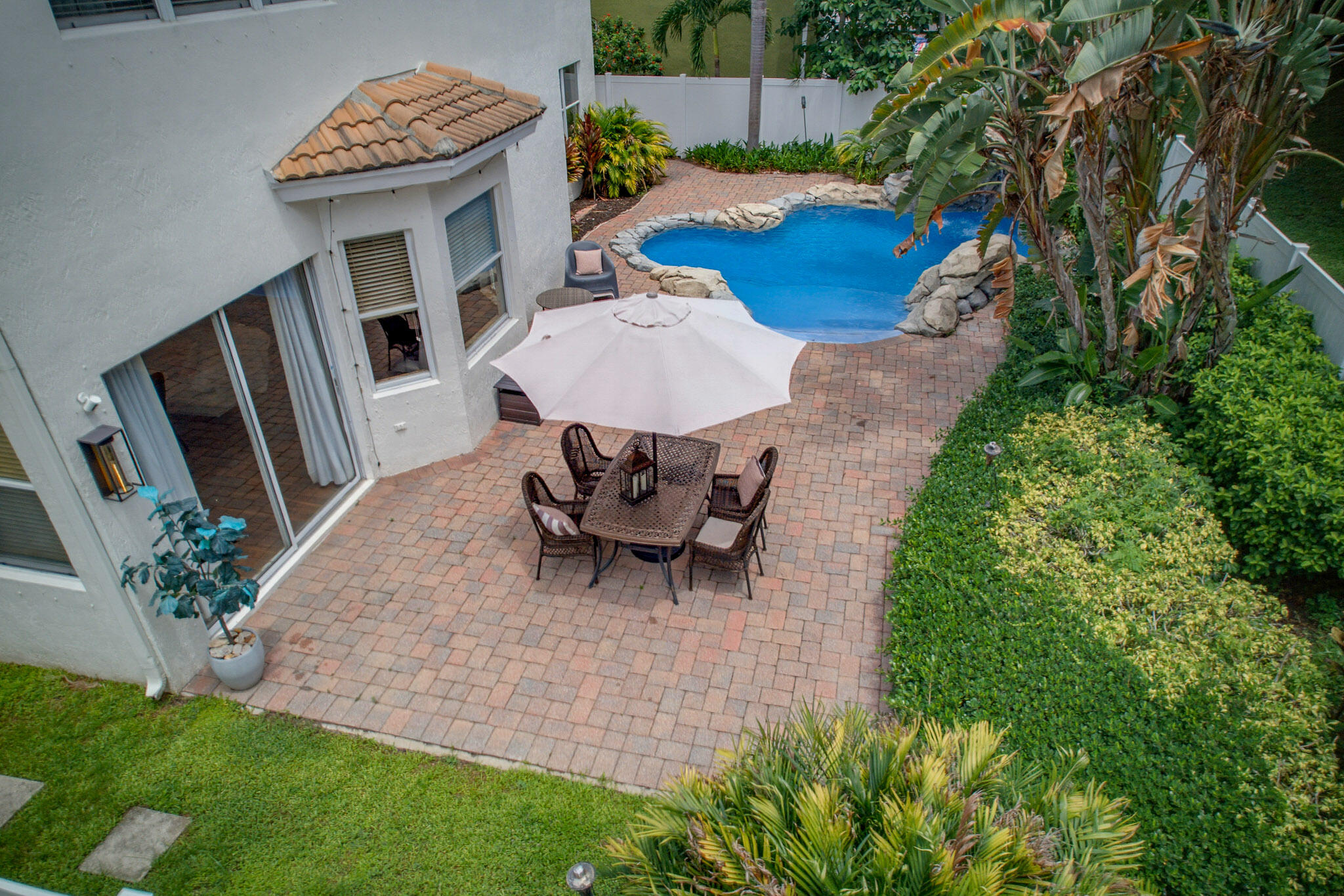 main property photo 56